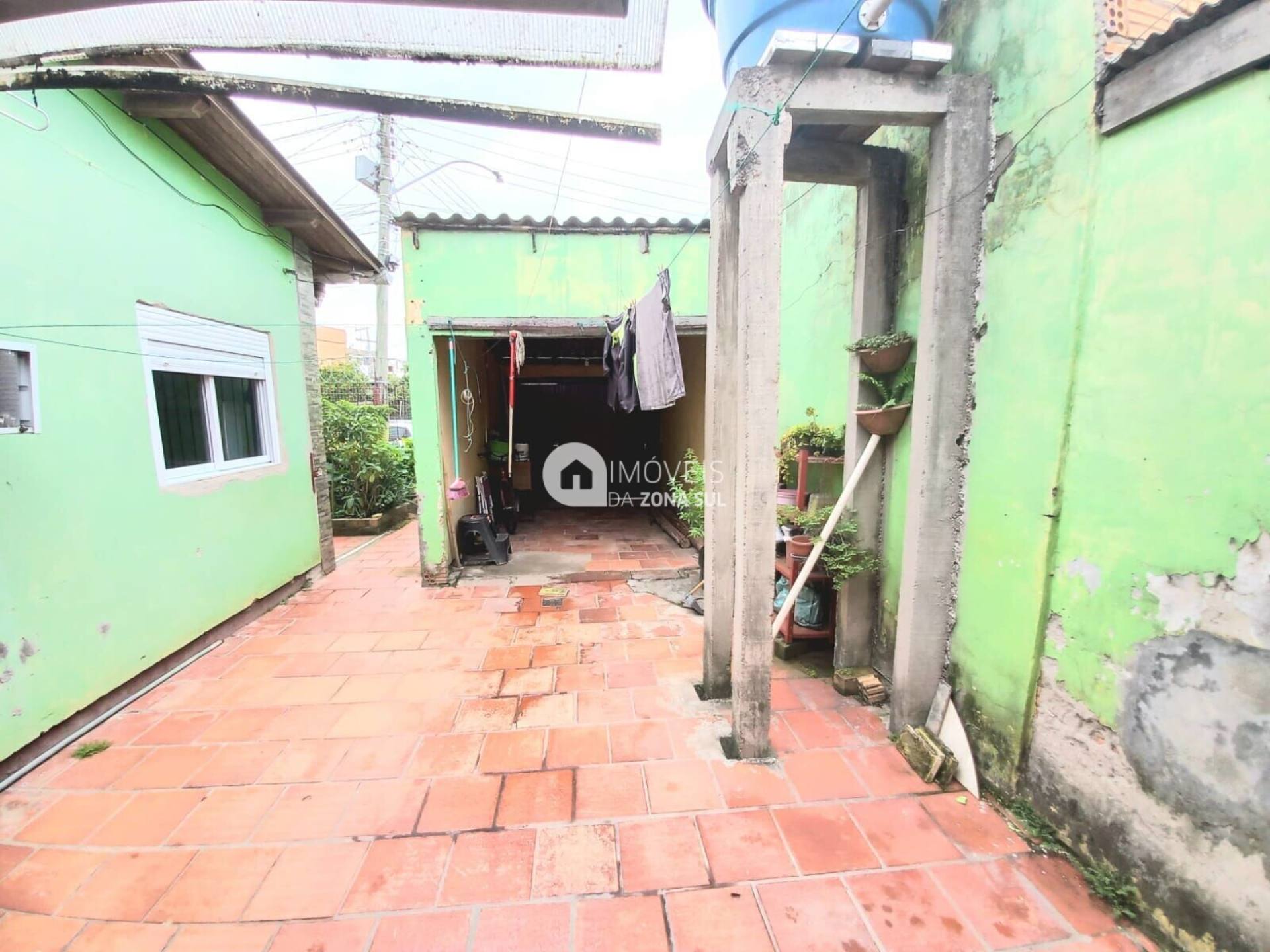 Casa para Vender com 2 quartos 1 banheiro no bairro Restinga em Porto Alegre/RS