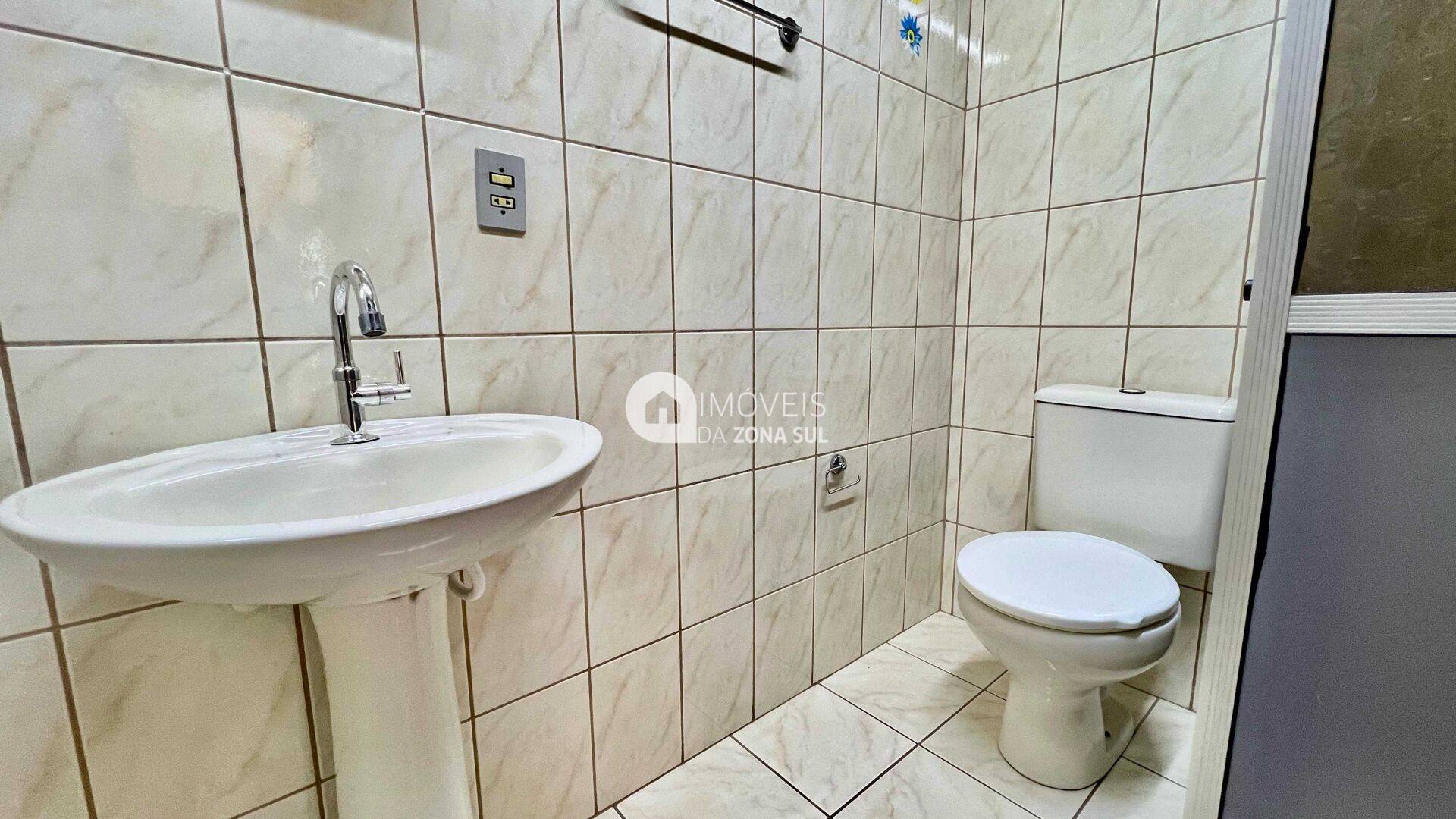 Apartamento para Vender com 1 vaga de garagem com 2 quartos 2 banheiros 1 suíte no bairro Centro em Canela/RS