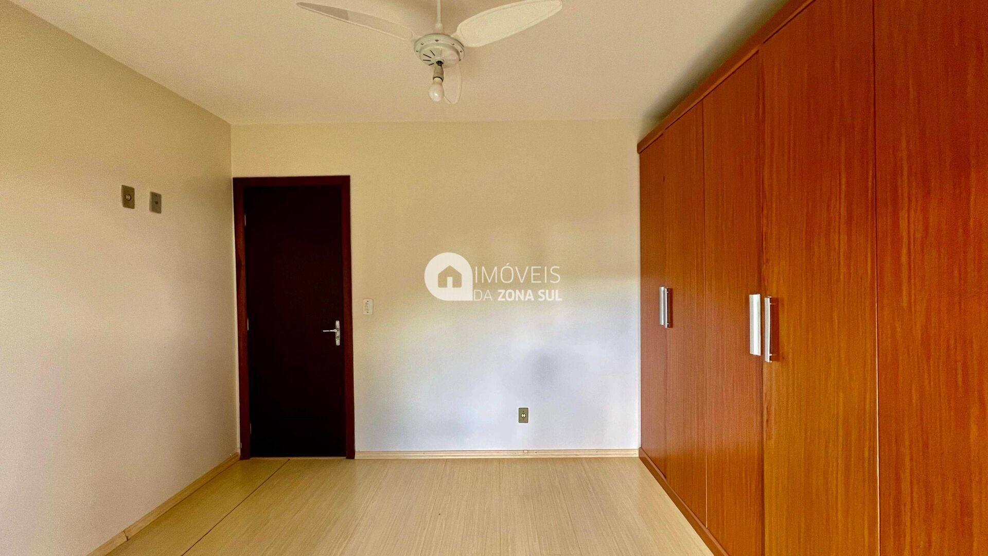 Apartamento para Vender com 1 vaga de garagem com 2 quartos 2 banheiros 1 suíte no bairro Centro em Canela/RS