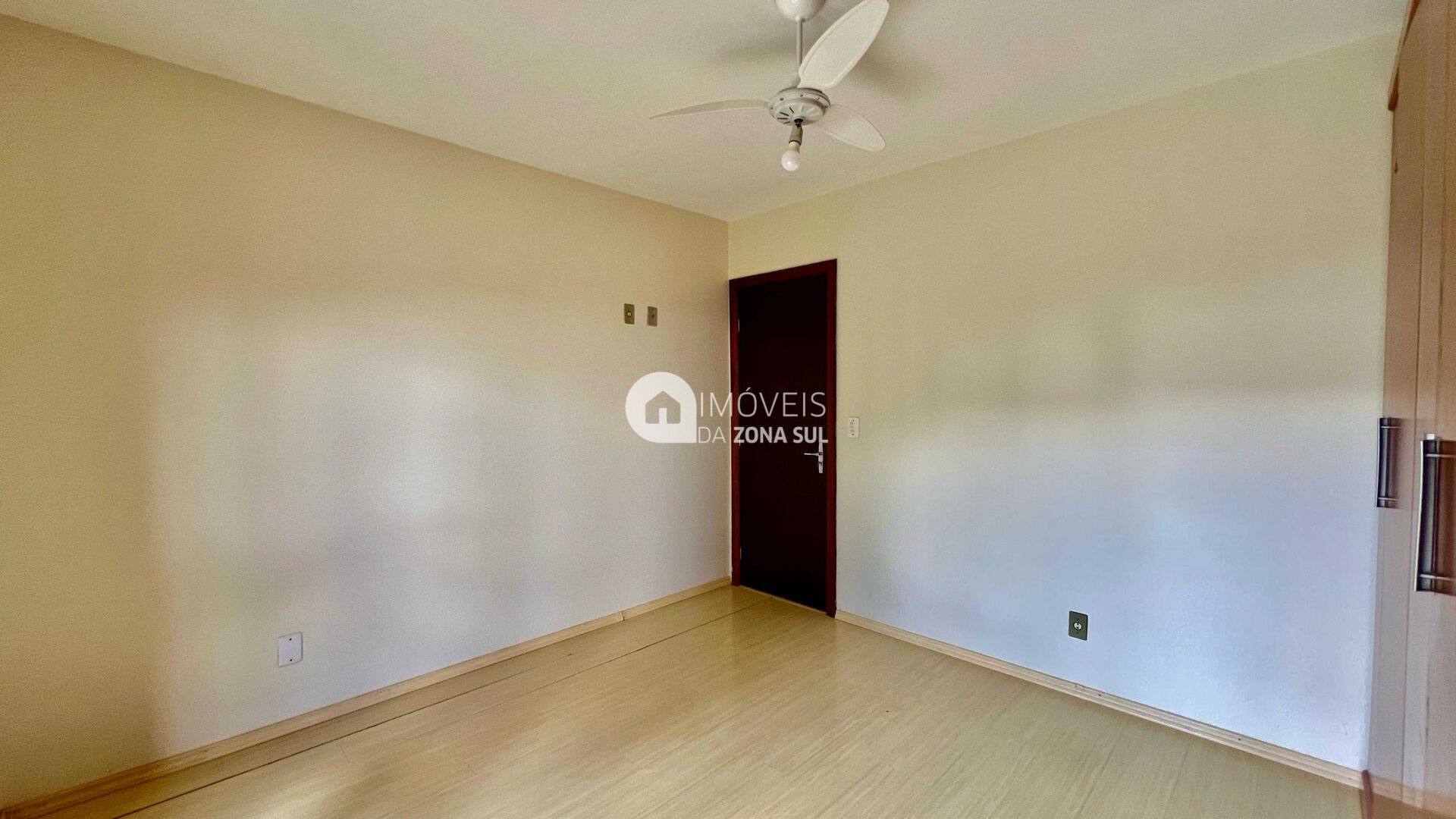 Apartamento para Vender com 1 vaga de garagem com 2 quartos 2 banheiros 1 suíte no bairro Centro em Canela/RS
