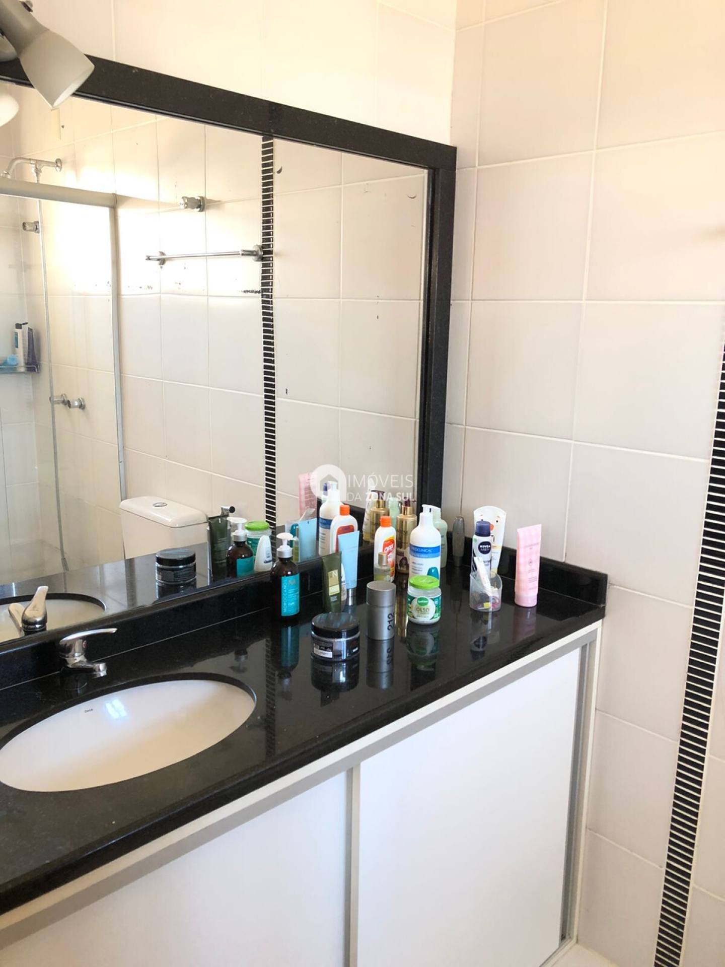 Casa para Vender com 2 vagas de garagem com 3 quartos 2 banheiros 1 suíte no bairro Aberta dos Morros em Porto Alegre/RS
