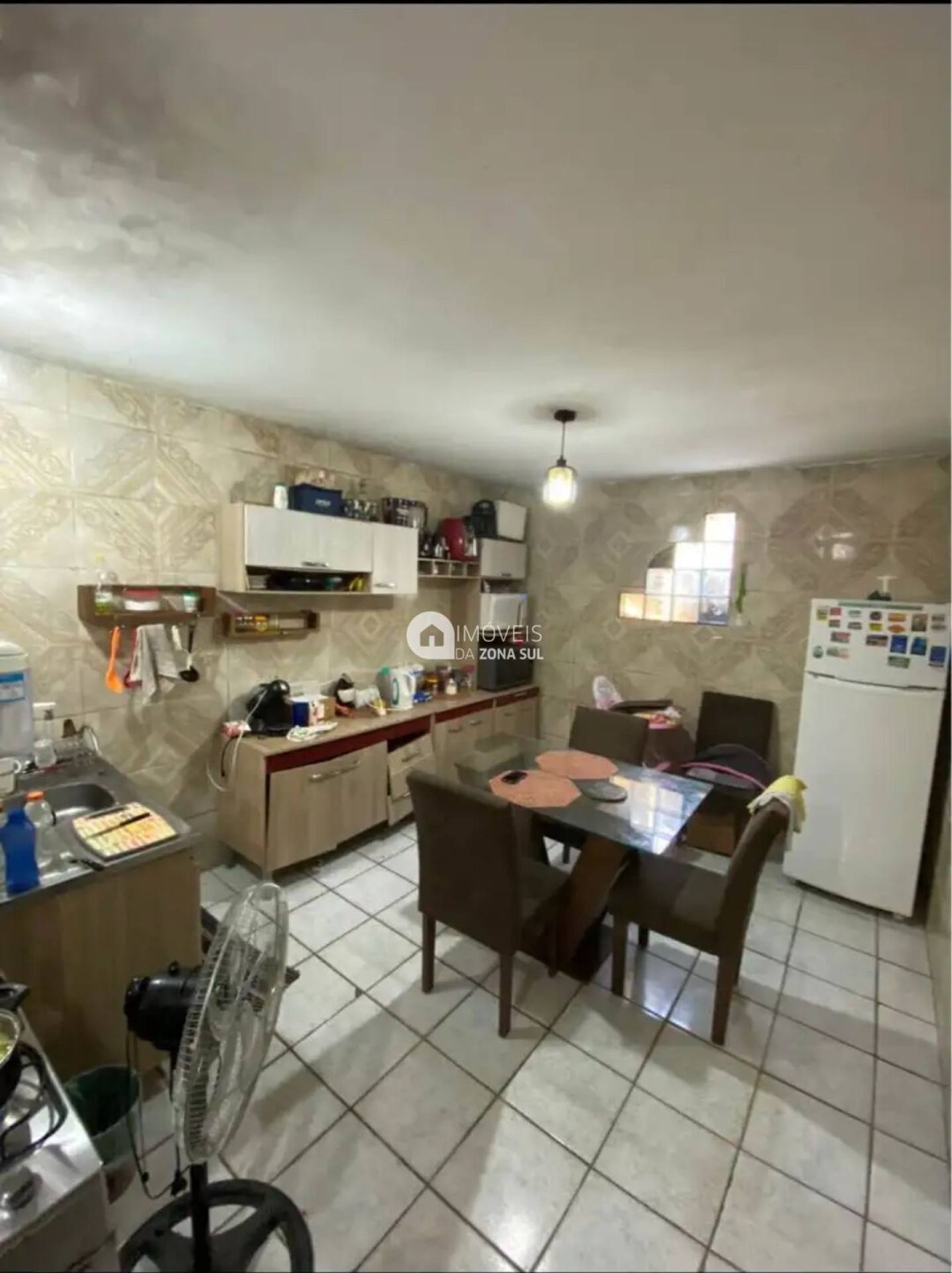 Sobrado para Vender com 1 vaga de garagem com 3 quartos 1 banheiro no bairro Hípica em Porto Alegre/RS