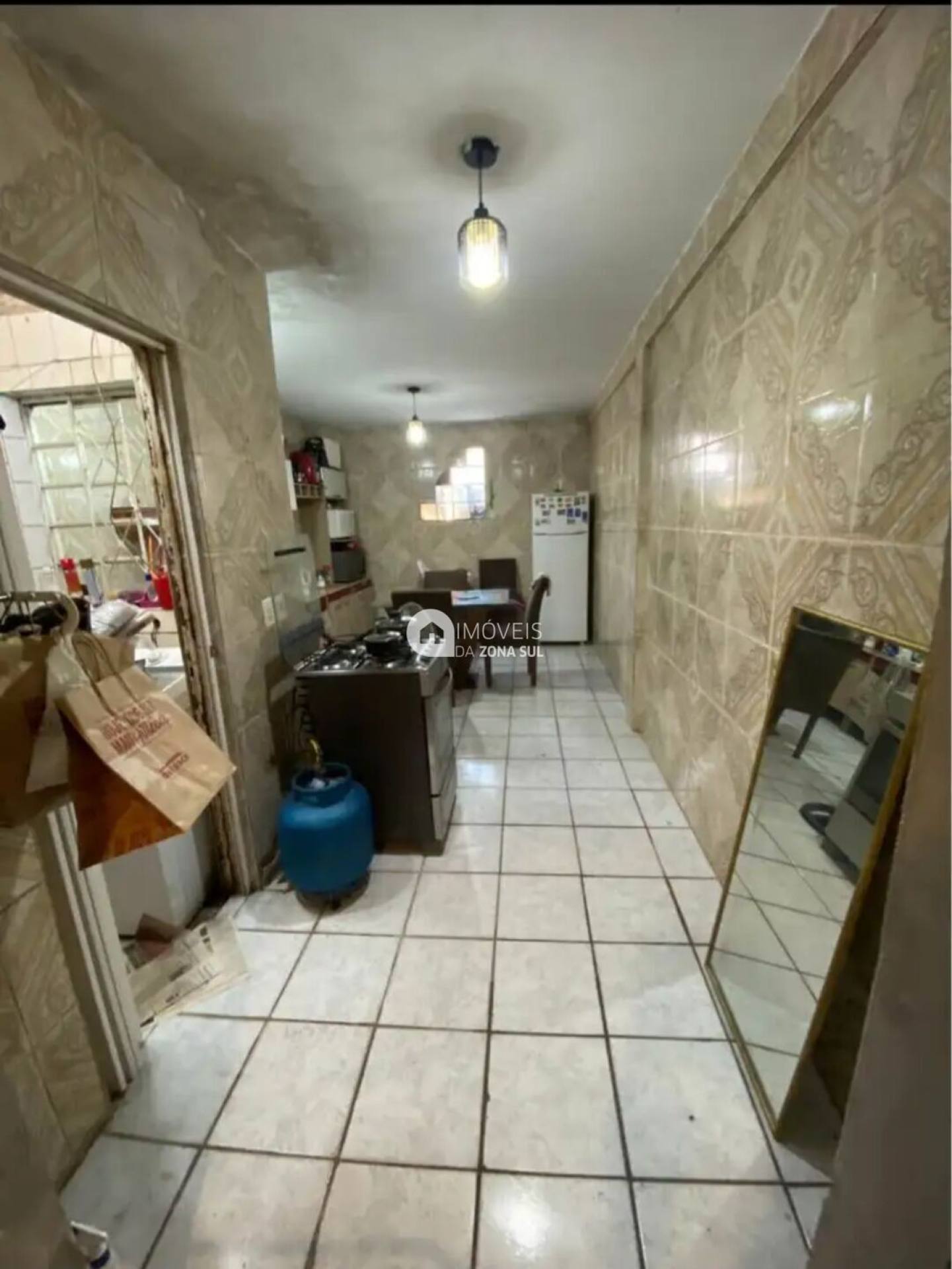 Sobrado para Vender com 1 vaga de garagem com 3 quartos 1 banheiro no bairro Hípica em Porto Alegre/RS