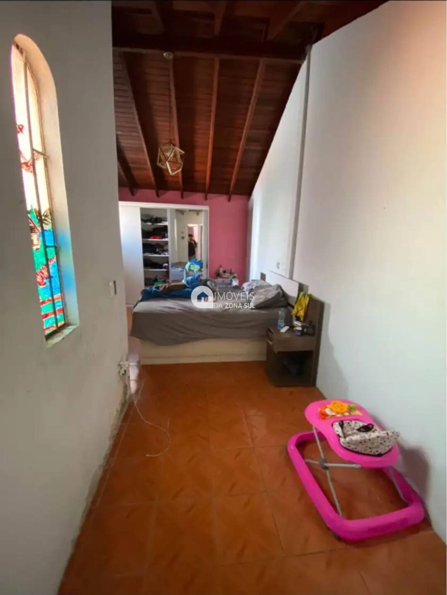 Sobrado para Vender com 1 vaga de garagem com 3 quartos 1 banheiro no bairro Hípica em Porto Alegre/RS
