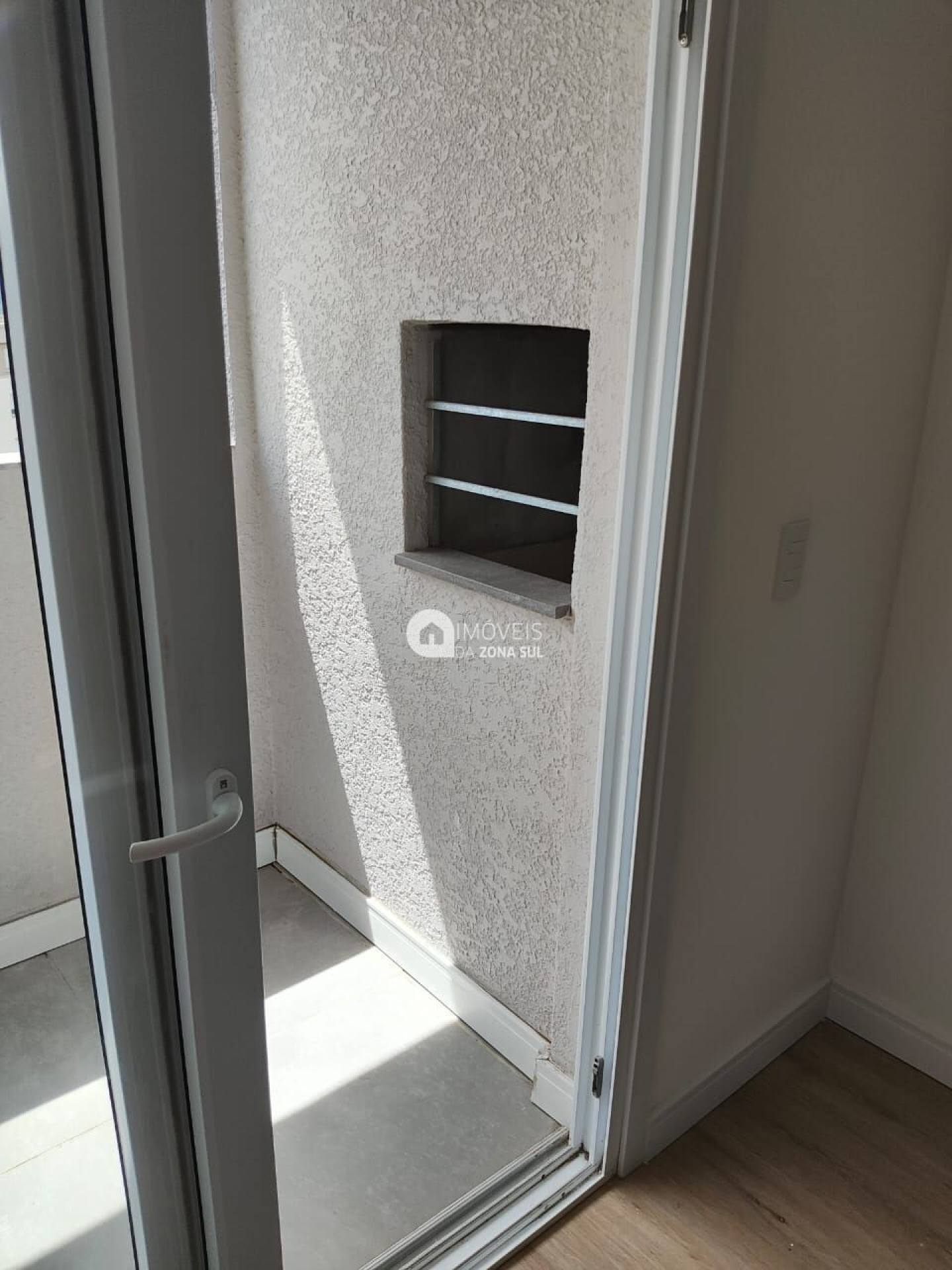 Ótimo Apartamento no bairro Teresópolis