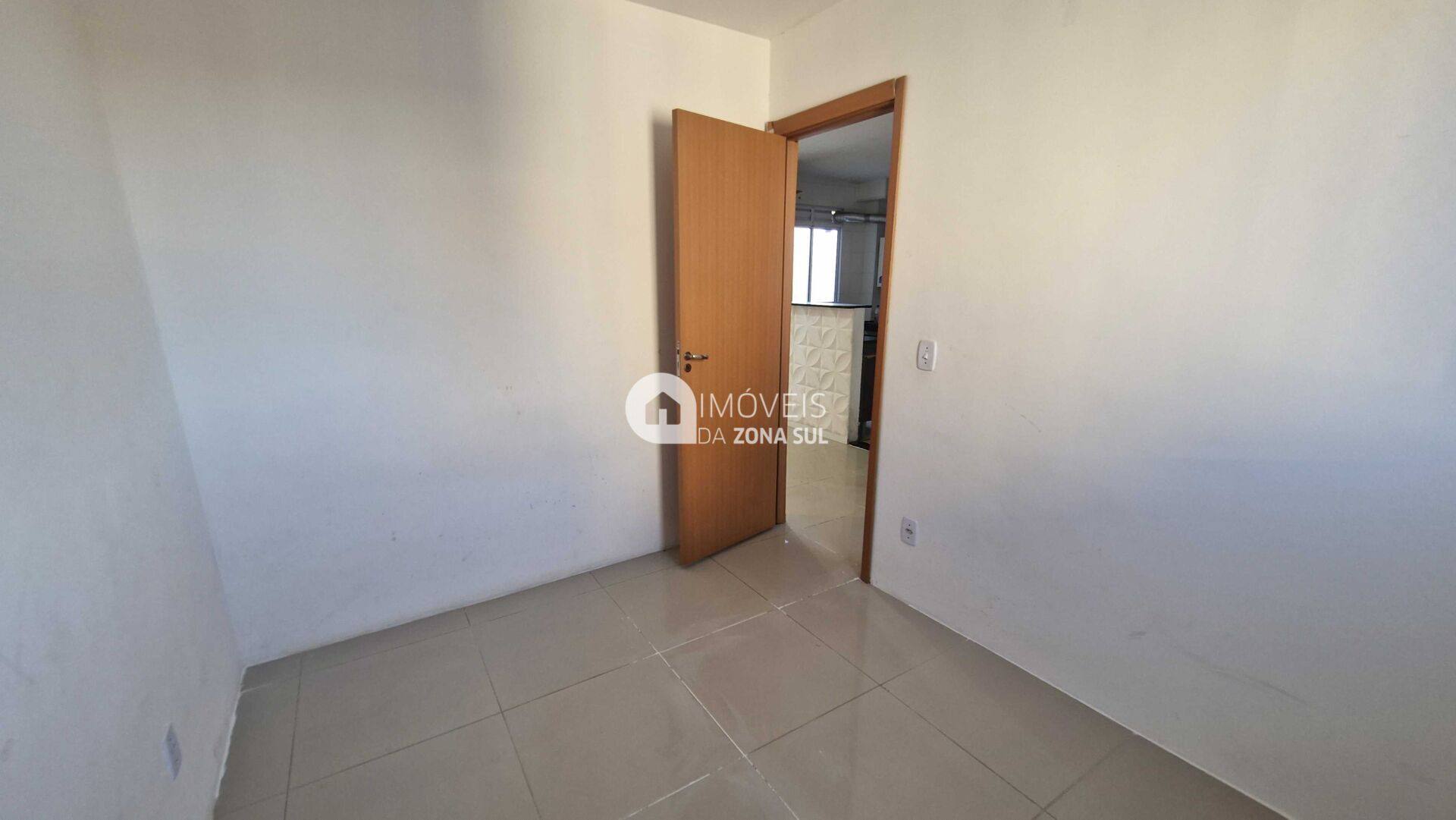 Apartamento para Alugar com 1 vaga de garagem com 2 quartos 1 banheiro no bairro Vila Nova em Porto Alegre/RS