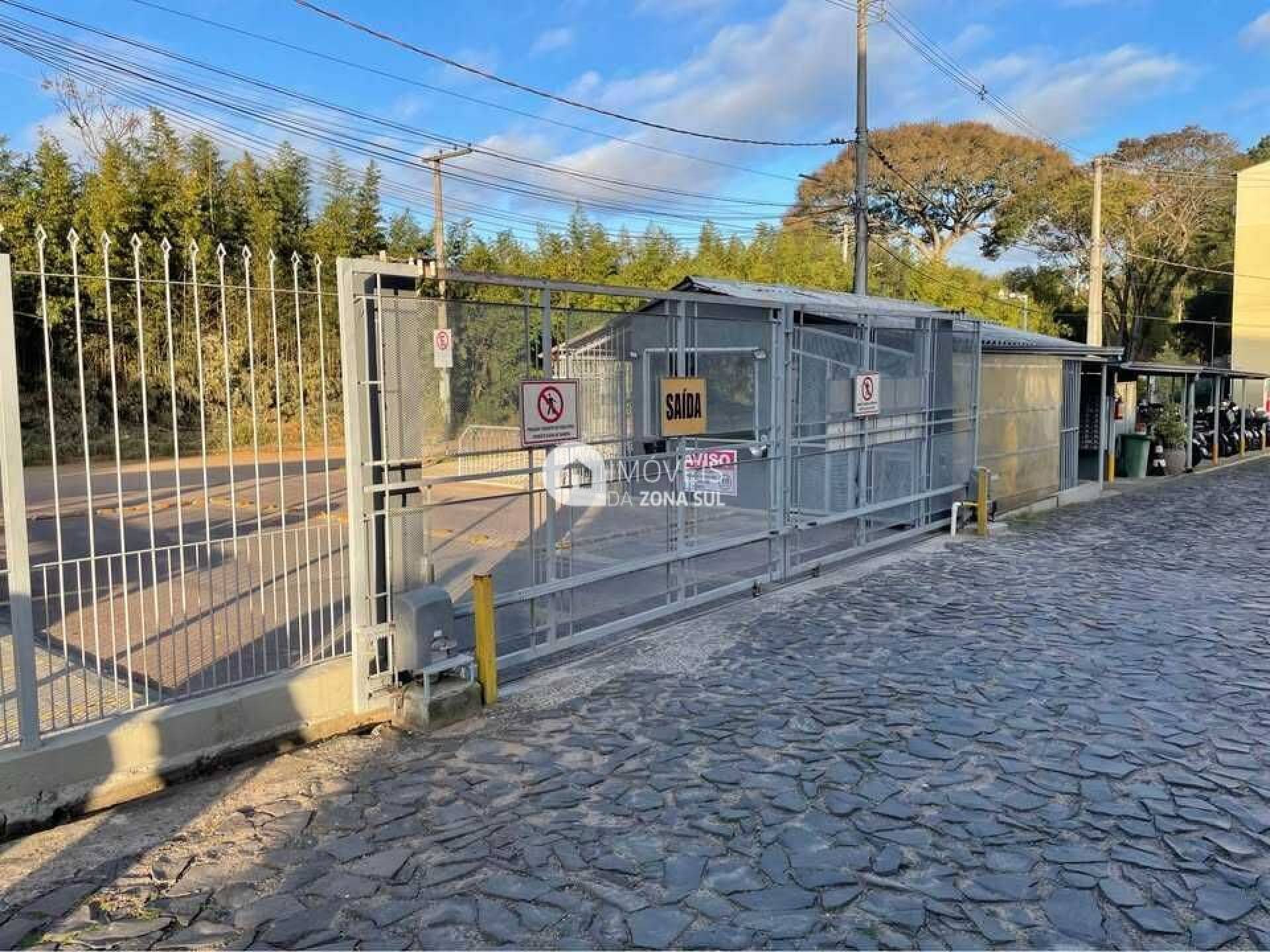 Apartamento para Vender com 1 vaga de garagem com 2 quartos 1 banheiro no bairro Vila Nova em Porto Alegre/RS