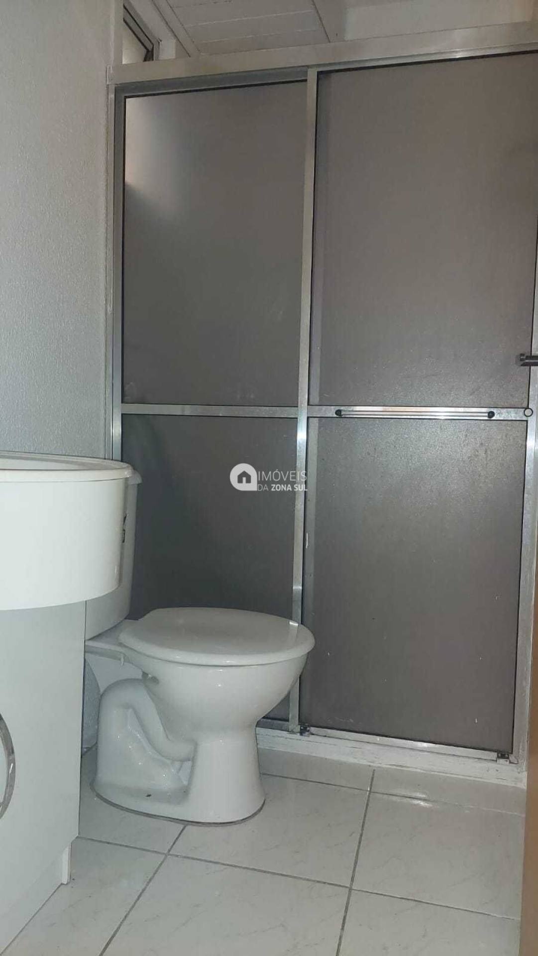 Apartamento para Vender com 1 vaga de garagem com 2 quartos 1 banheiro no bairro Vila Nova em Porto Alegre/RS
