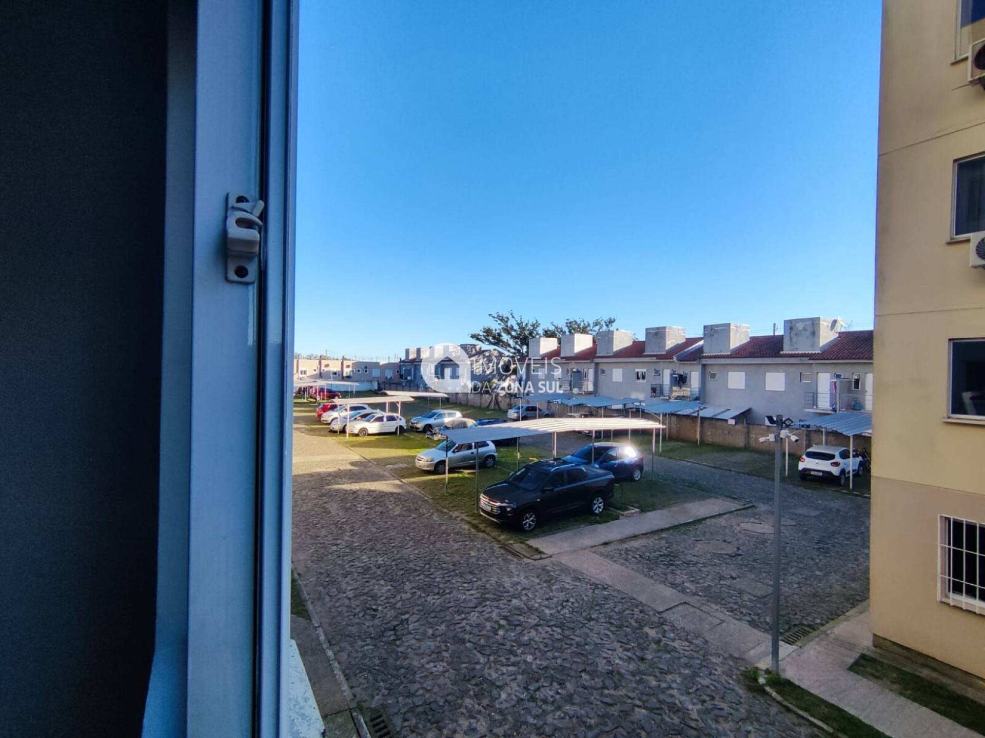 Ótimo Apartamento Reformado 2D na Restinga