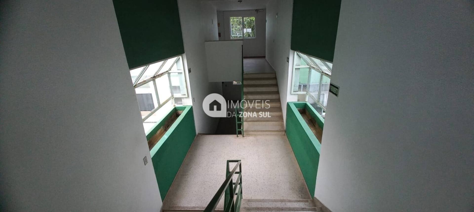 Apartamento para Vender com 1 vaga de garagem com 1 quarto 1 banheiro 1 suíte no bairro Tristeza em Porto Alegre/RS