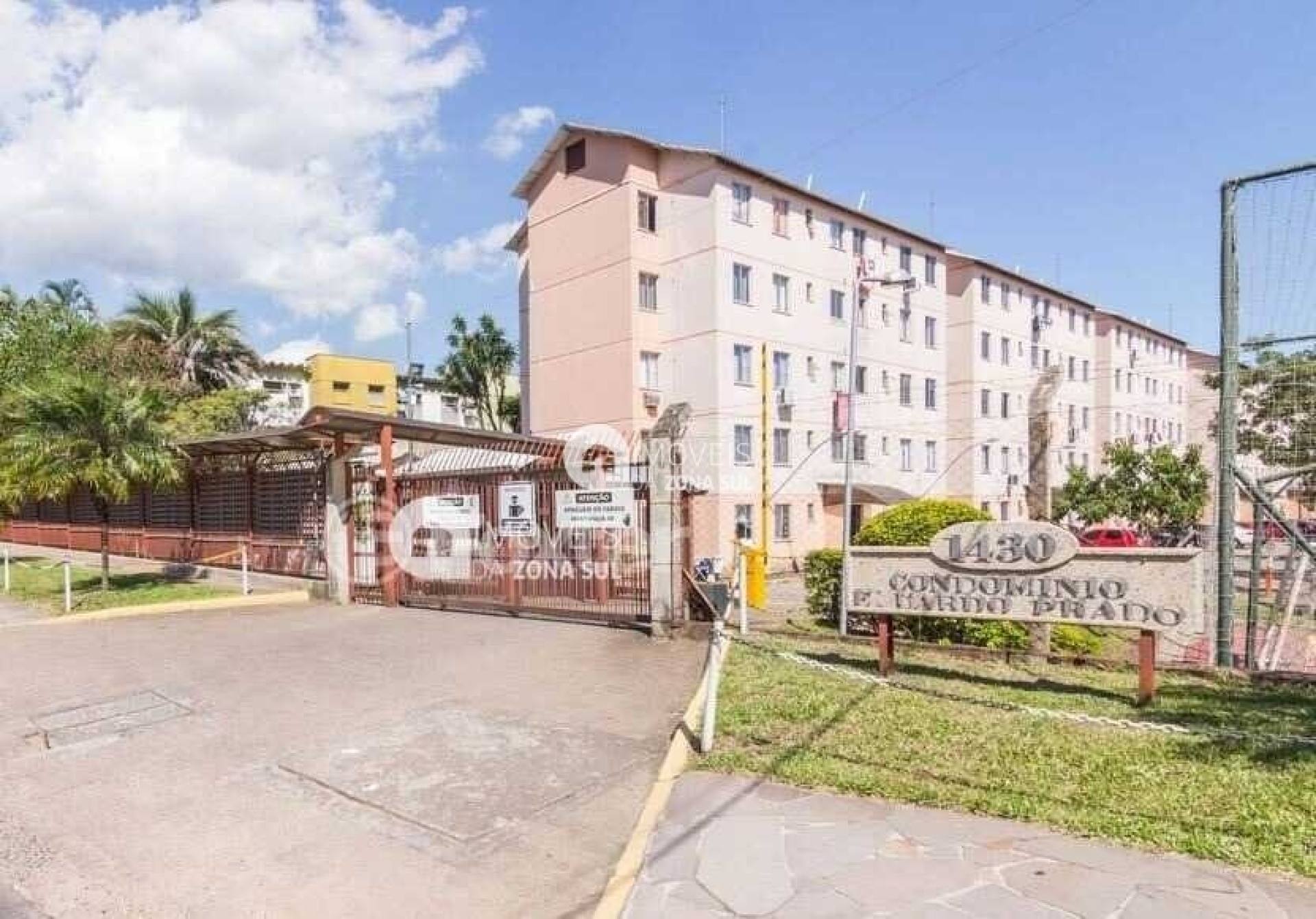 Apartamento 2 Dormitórios com vaga