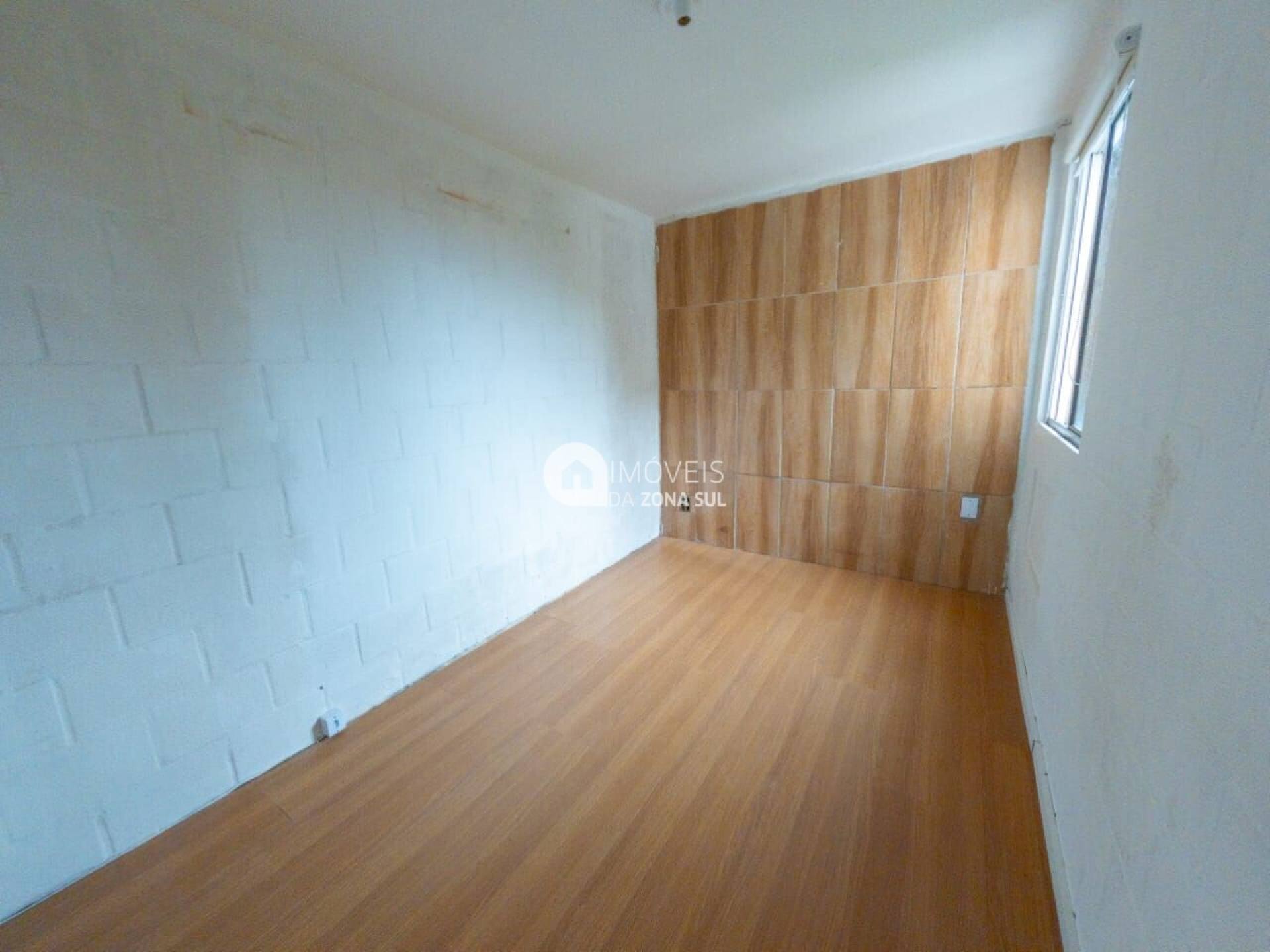 Apartamento 2 Dormitórios com vaga