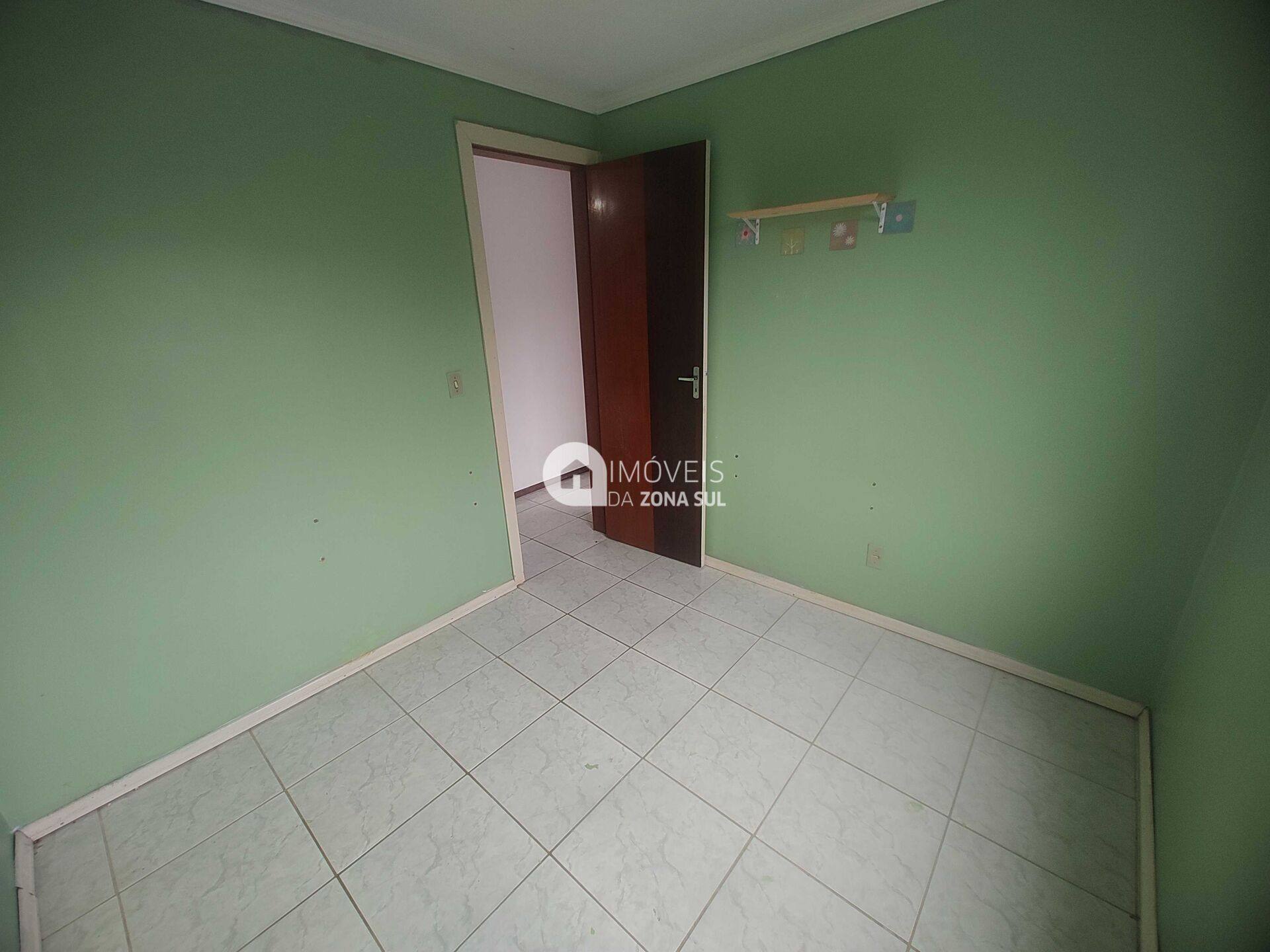 Apartamento para Vender com 1 vaga de garagem com 2 quartos 1 banheiro no bairro Campo Novo em Porto Alegre/RS
