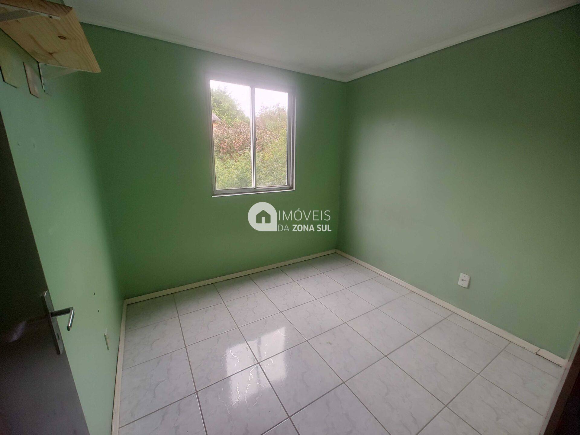 Apartamento para Vender com 1 vaga de garagem com 2 quartos 1 banheiro no bairro Campo Novo em Porto Alegre/RS