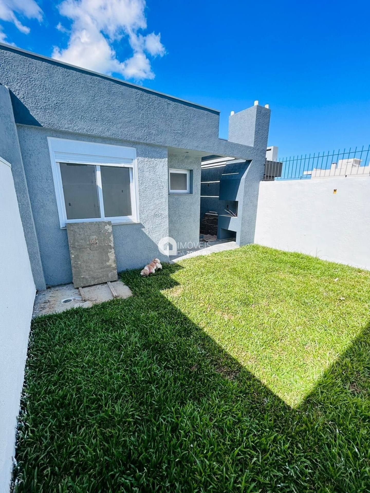 Casa para Vender com 1 vaga de garagem com 3 quartos 2 banheiros 1 suíte no bairro Aberta dos Morros em Porto Alegre/RS