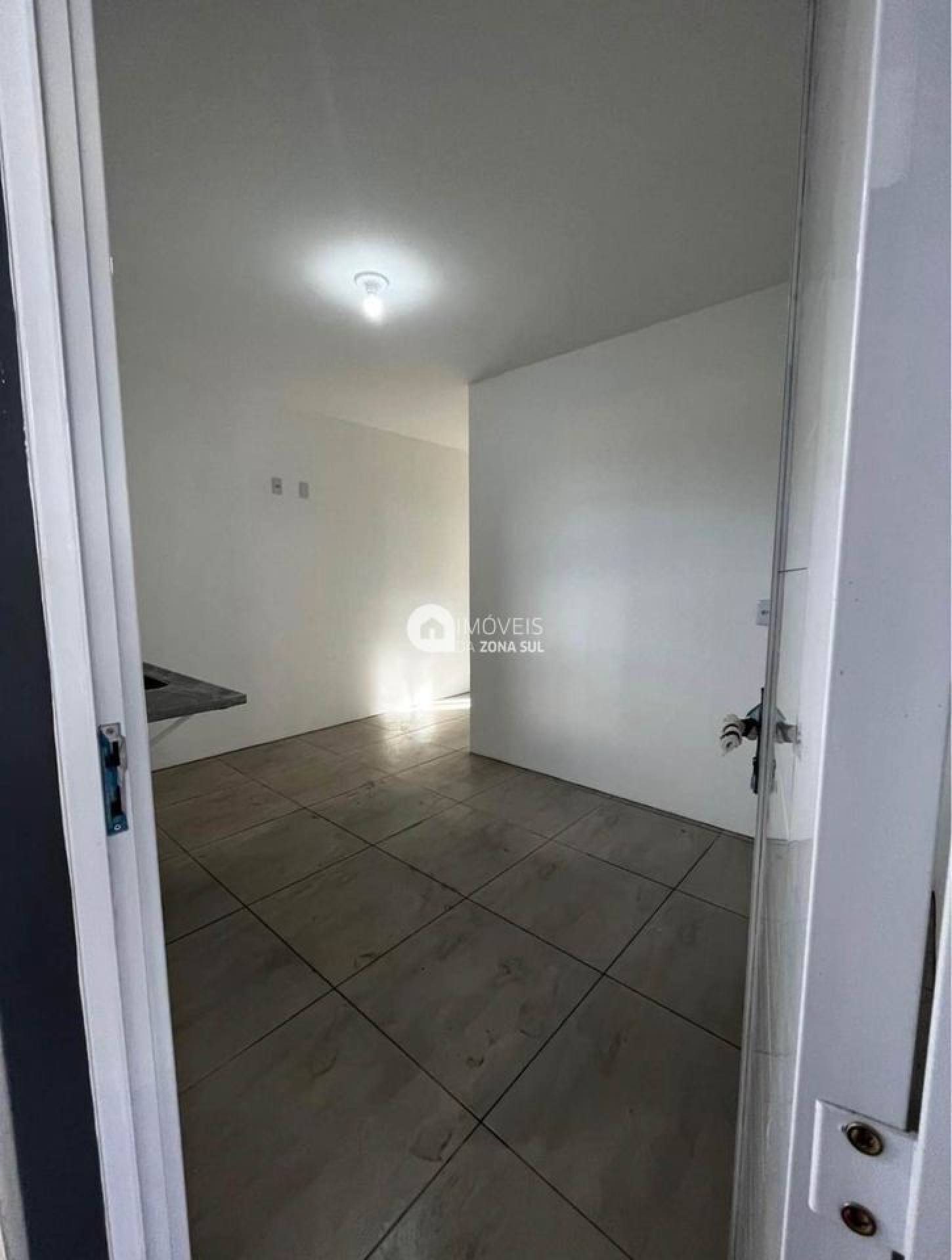 Prédio para Vender com 6 vagas de garagem com 6 quartos 6 banheiros no bairro Hípica em Porto Alegre/RS
