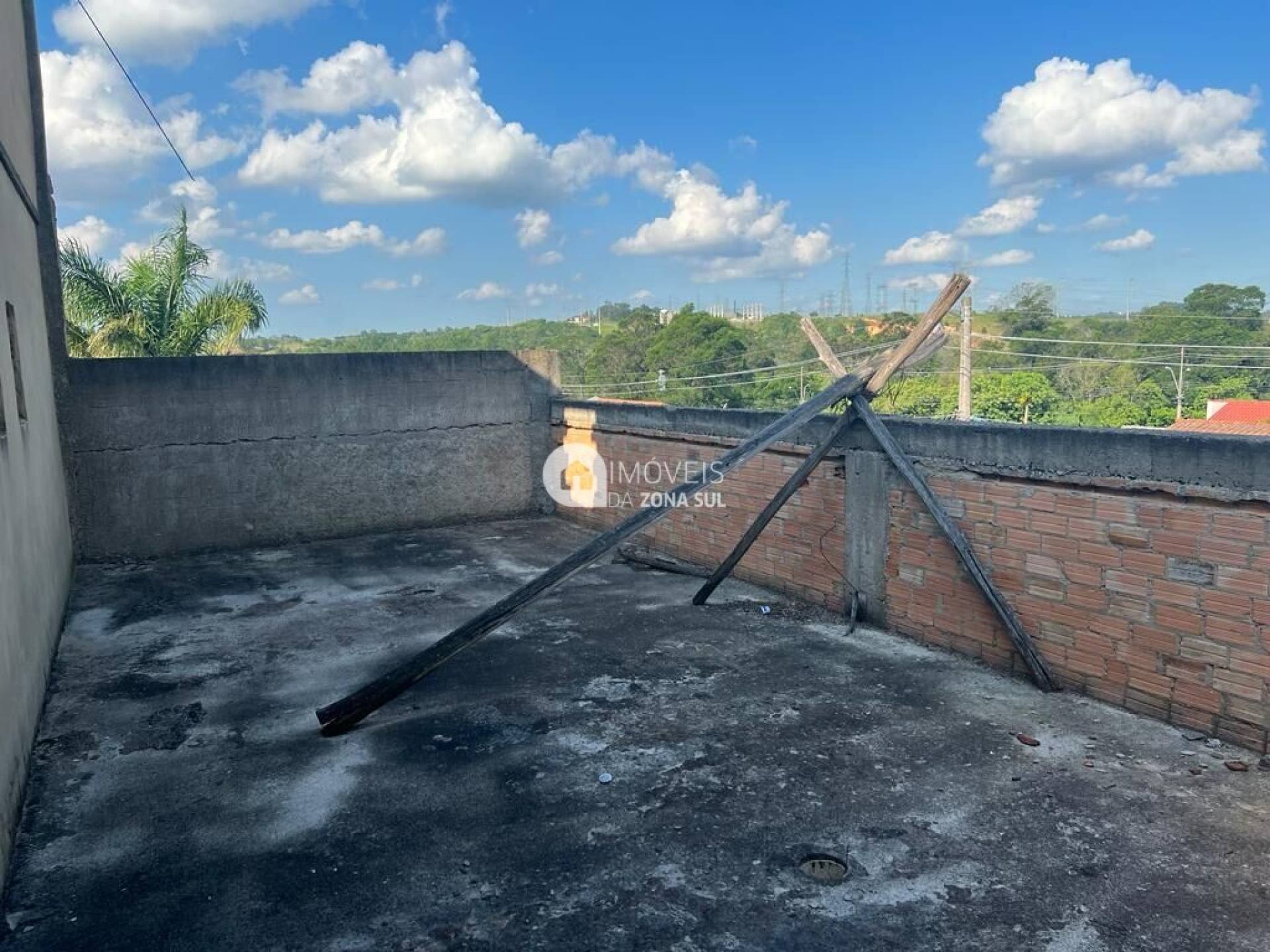 Prédio para Vender com 6 vagas de garagem com 2 banheiros no bairro Jardim Algarve em Alvorada/RS