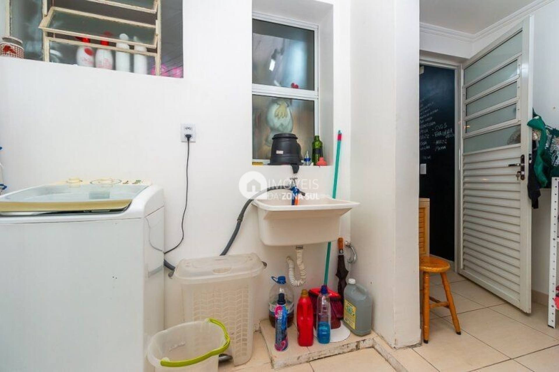 Apartamento para Vender com 1 vaga de garagem com 2 quartos 1 banheiro no bairro Jardim do Salso em Porto Alegre/RS