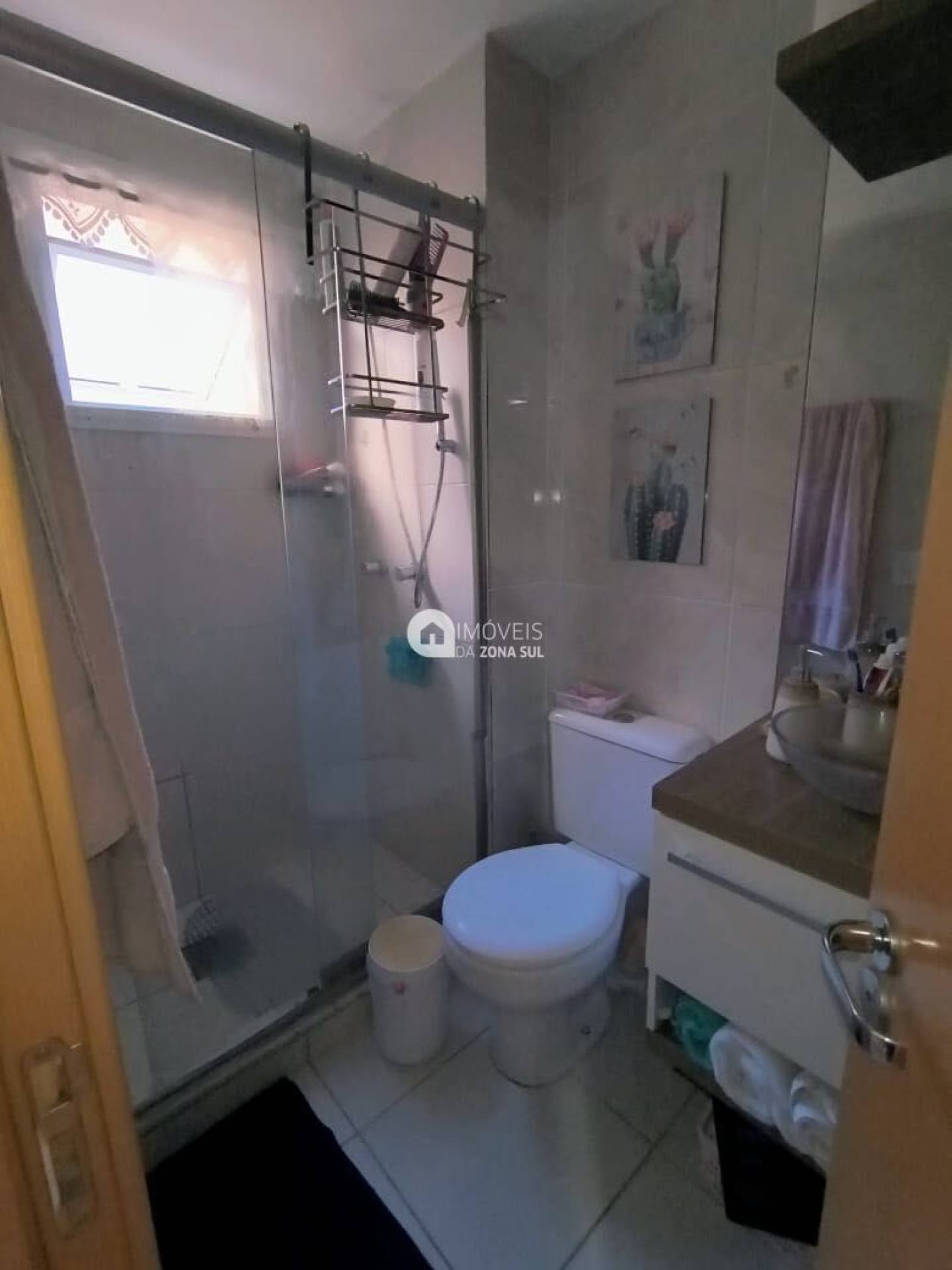 Apartamento para Vender com 1 vaga de garagem com 3 quartos 2 banheiros 1 suíte no bairro Teresópolis em Porto Alegre/RS