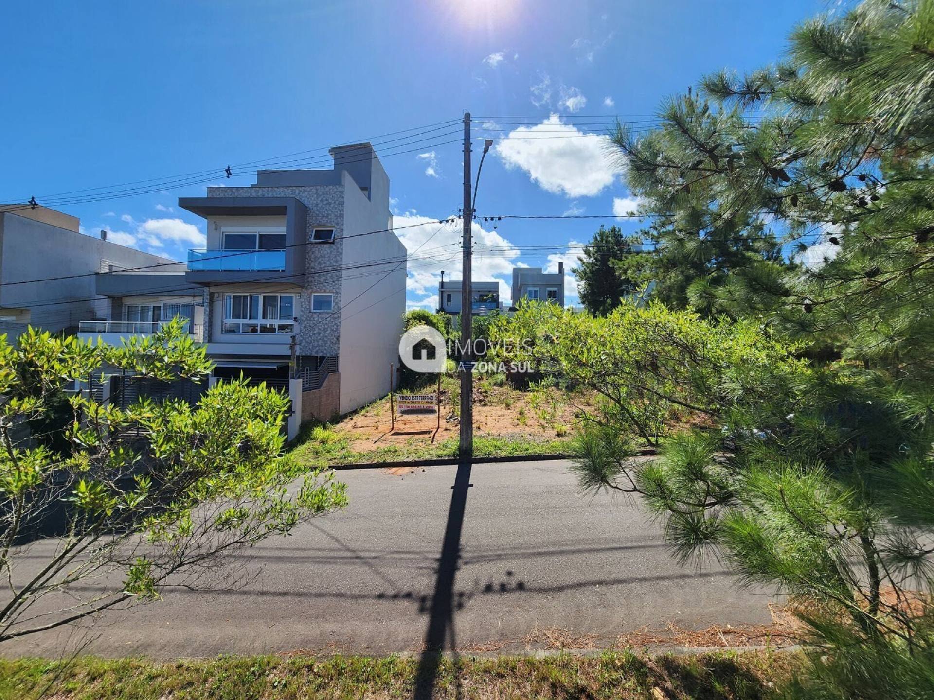 Terreno para Vender no bairro Guarujá em Porto Alegre/RS