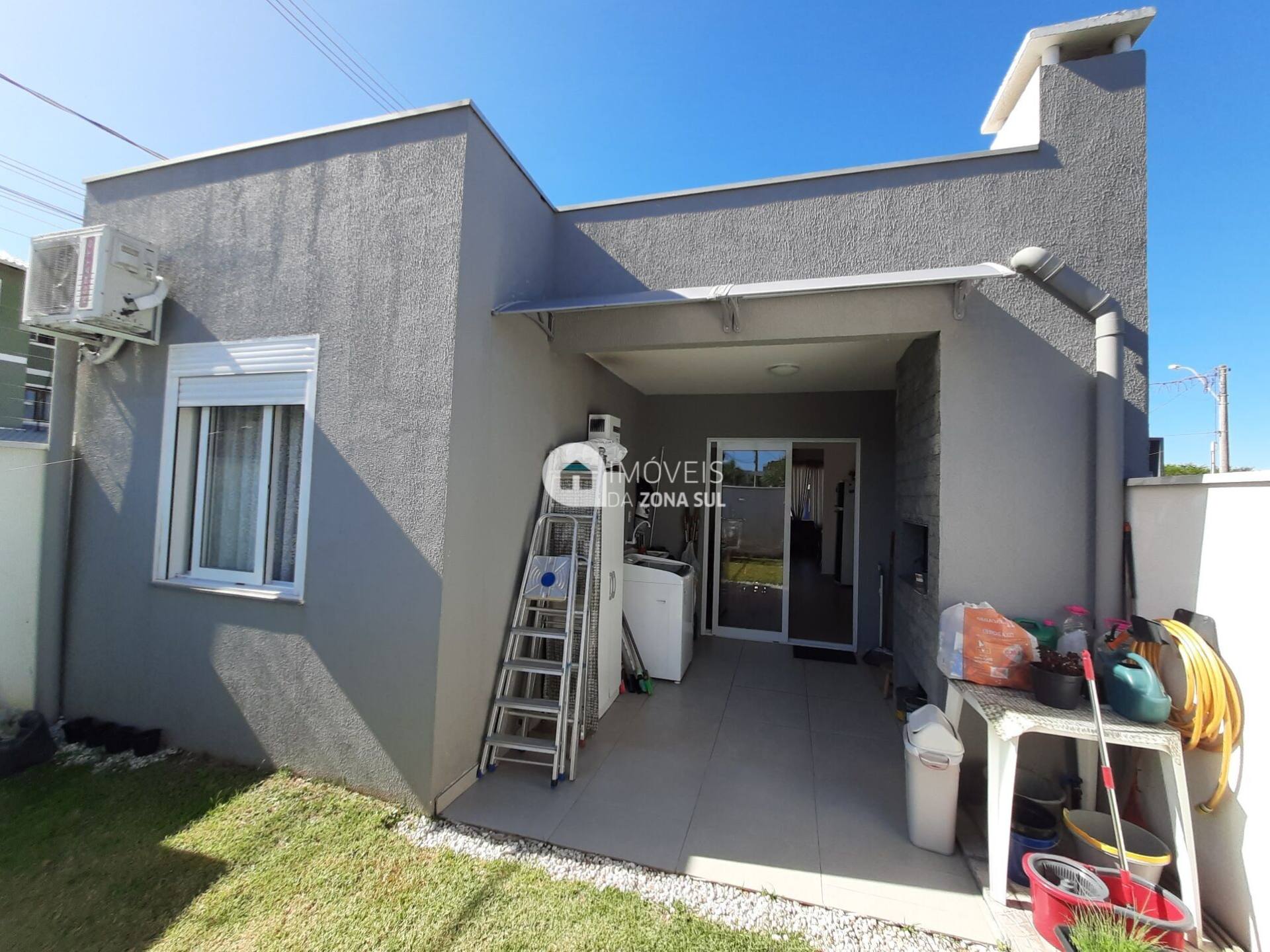 Linda Casa Térrea de 2 Dormitórios, sendo 1 suíte no Lagos de Nova Ipanema