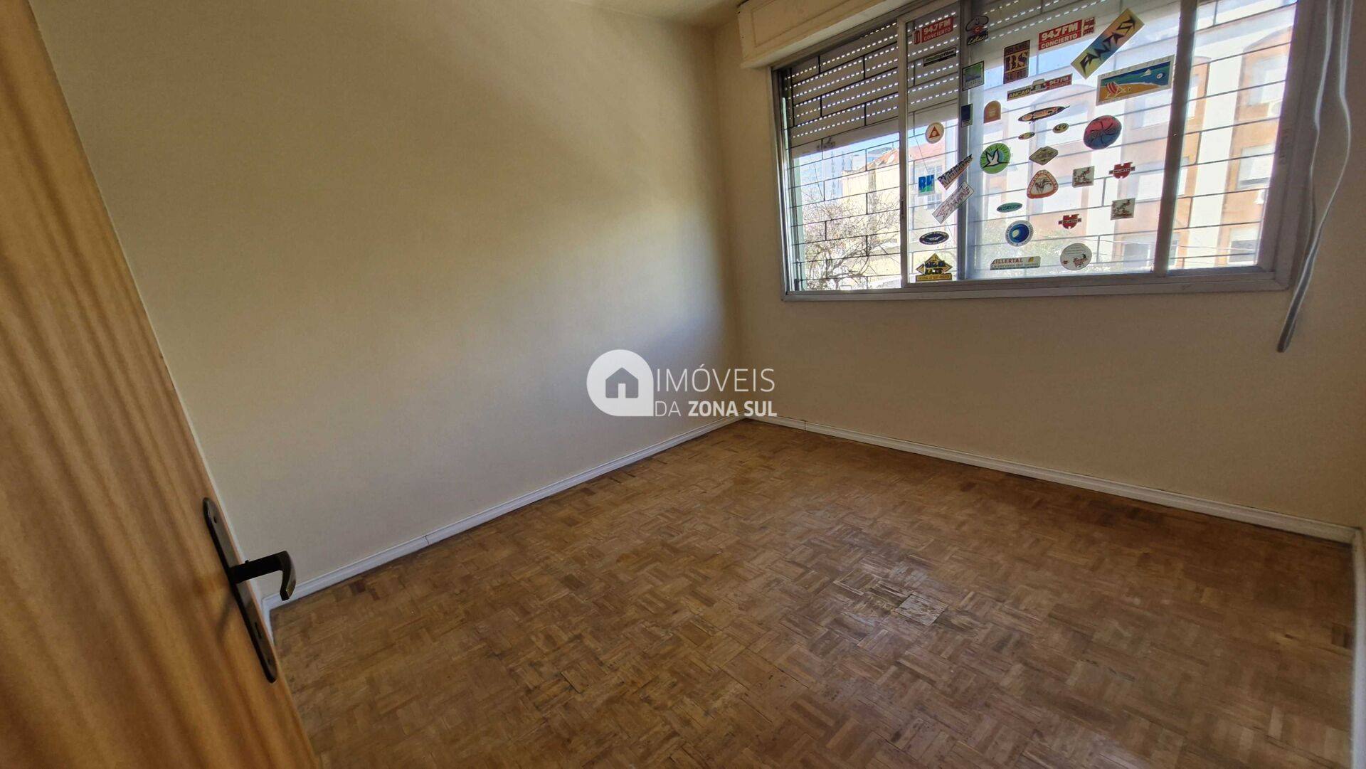 Apartamento para Vender com 2 quartos 2 banheiros no bairro Santana em Porto Alegre/RS