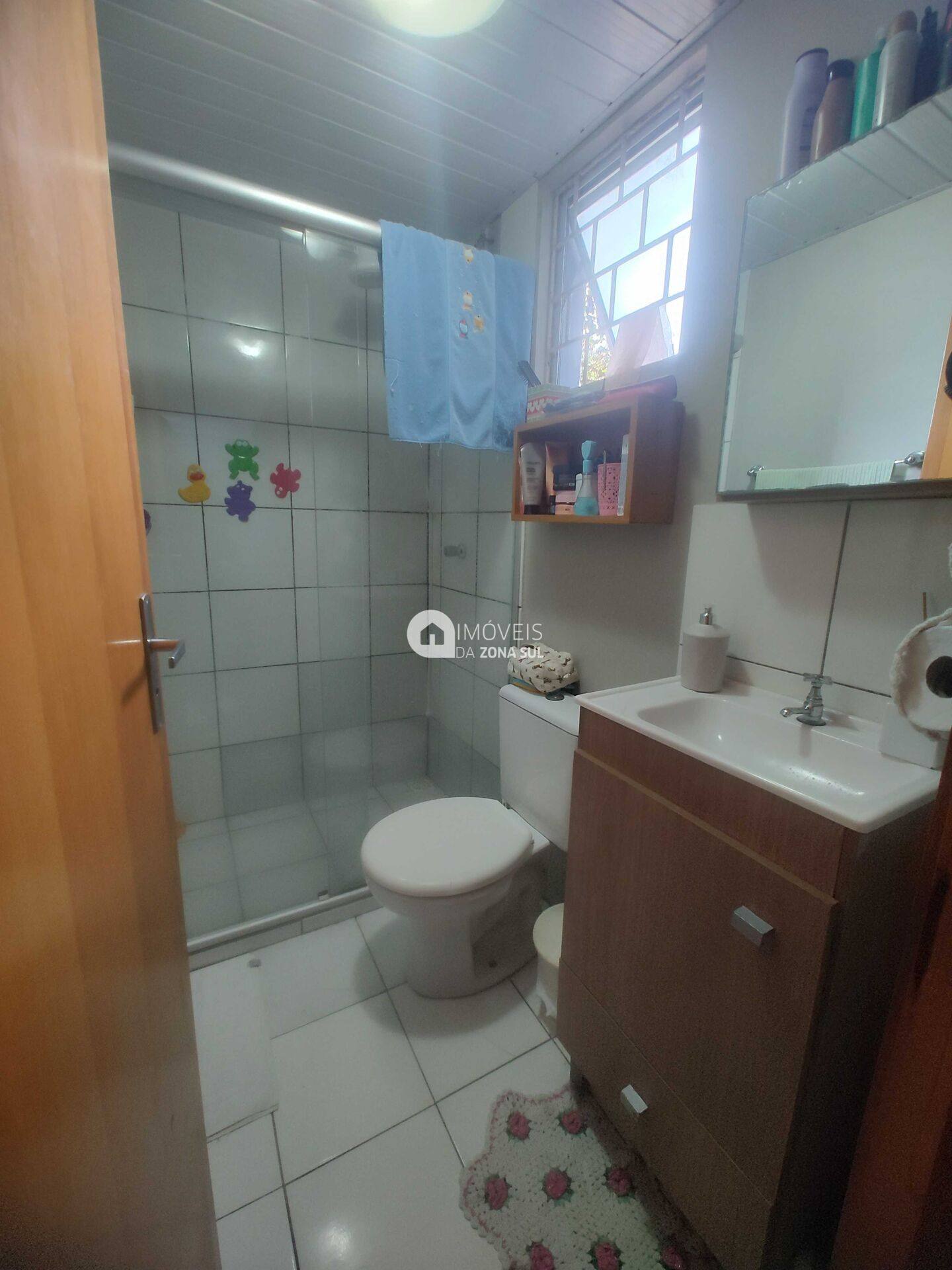Apartamento para Vender com 1 vaga de garagem com 2 quartos 1 banheiro no bairro Campo Novo em Porto Alegre/RS