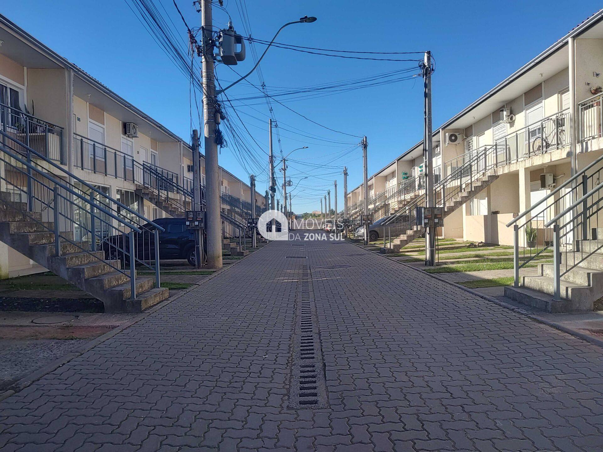 Casa para Vender com 1 vaga de garagem com 2 quartos 1 banheiro no bairro Hípica em Porto Alegre/RS