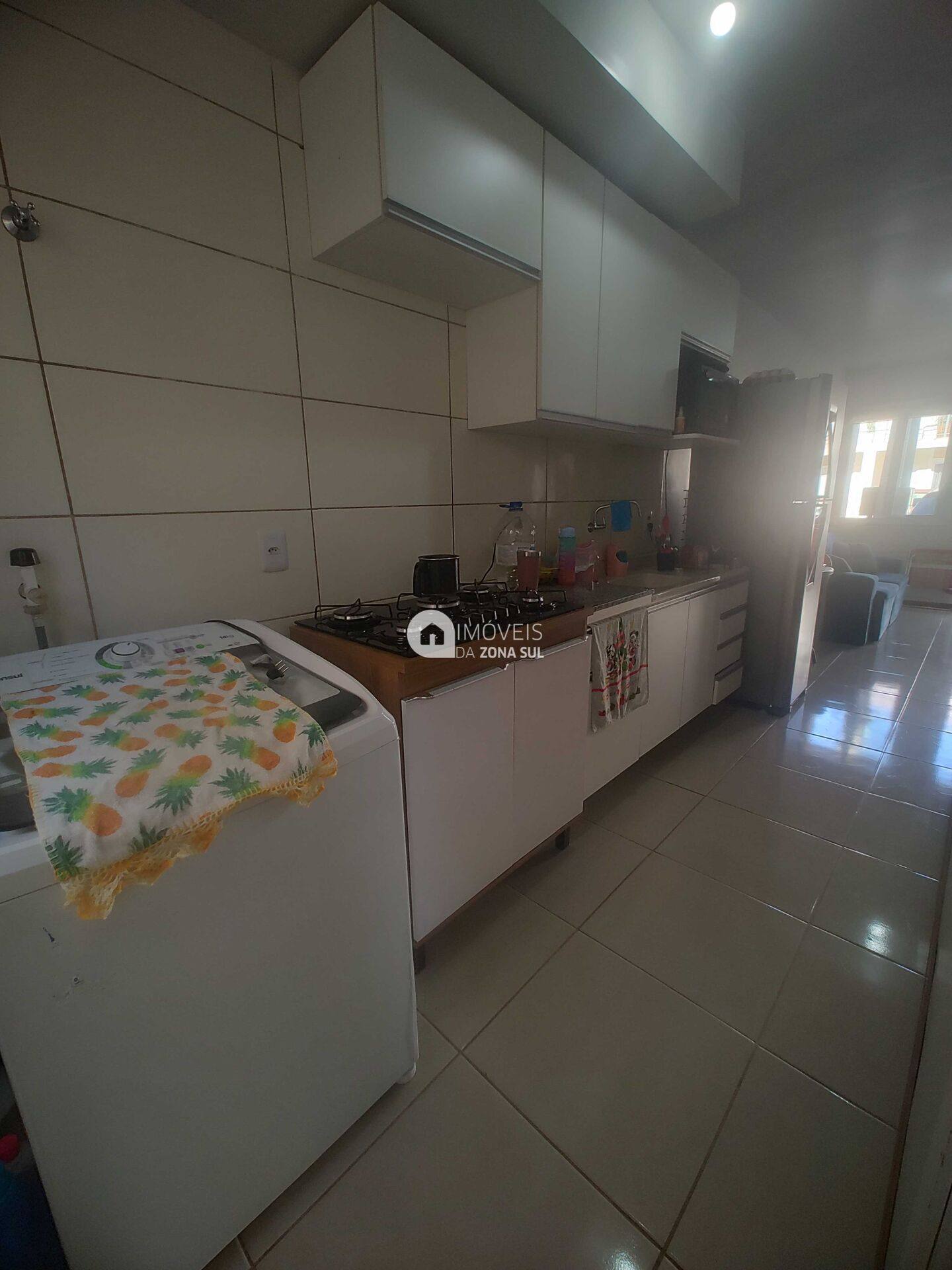 Casa para Vender com 1 vaga de garagem com 2 quartos 1 banheiro no bairro Hípica em Porto Alegre/RS