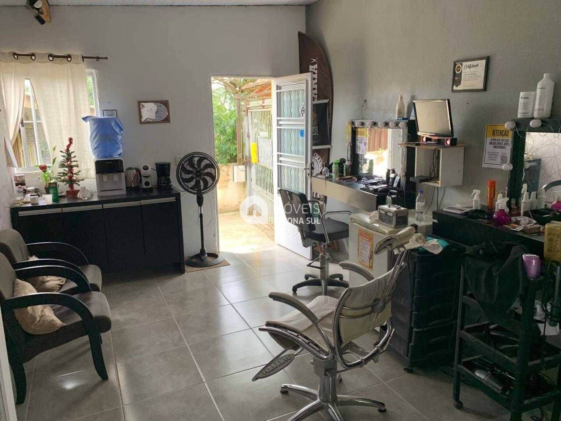 Casa para Vender com 4 vagas de garagem com 2 quartos 2 banheiros no bairro Belém Velho em Porto Alegre/RS