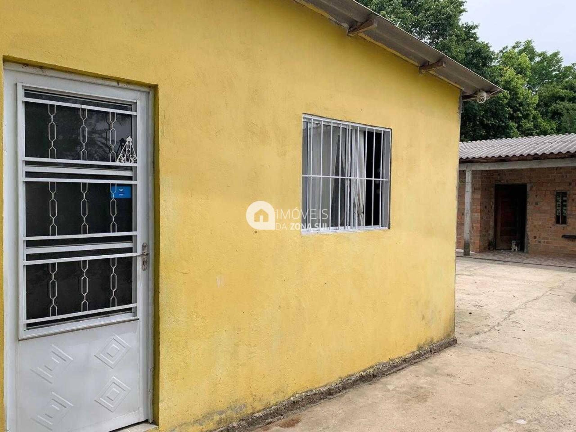 Casa para Vender com 4 vagas de garagem com 2 quartos 2 banheiros no bairro Belém Velho em Porto Alegre/RS