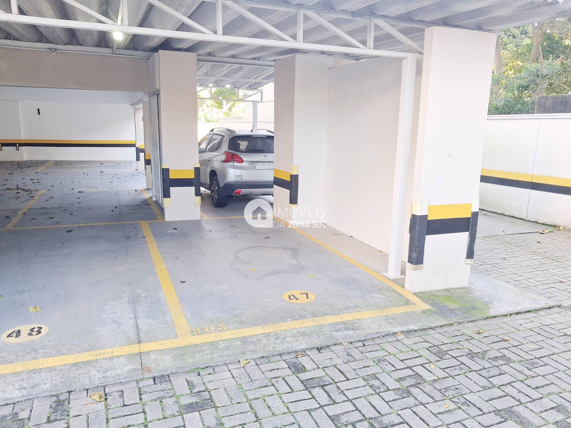Apartamento para Vender com 1 vaga de garagem com 2 quartos 2 banheiros 1 suíte no bairro Tristeza em Porto Alegre/RS