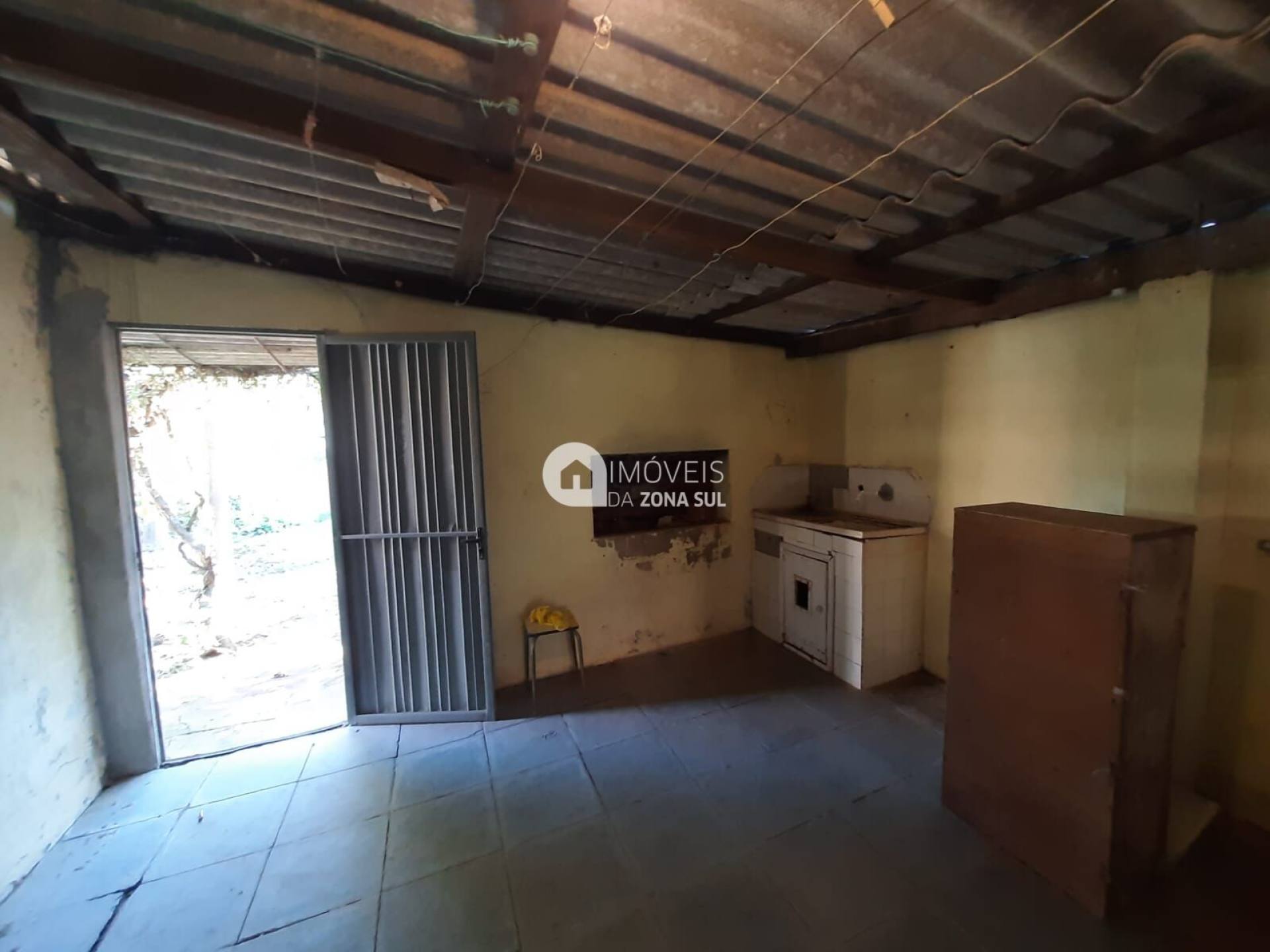 Casa Térrea de 3 dormitórios para locação no bairro Pronta Grossa
