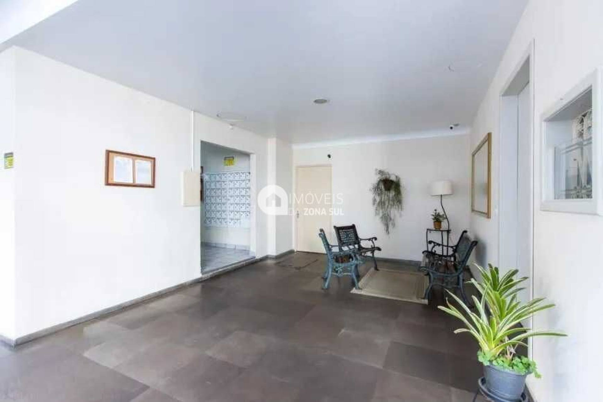 Apartamento para Vender com 1 quarto 1 banheiro no bairro Centro Histórico em Porto Alegre/RS