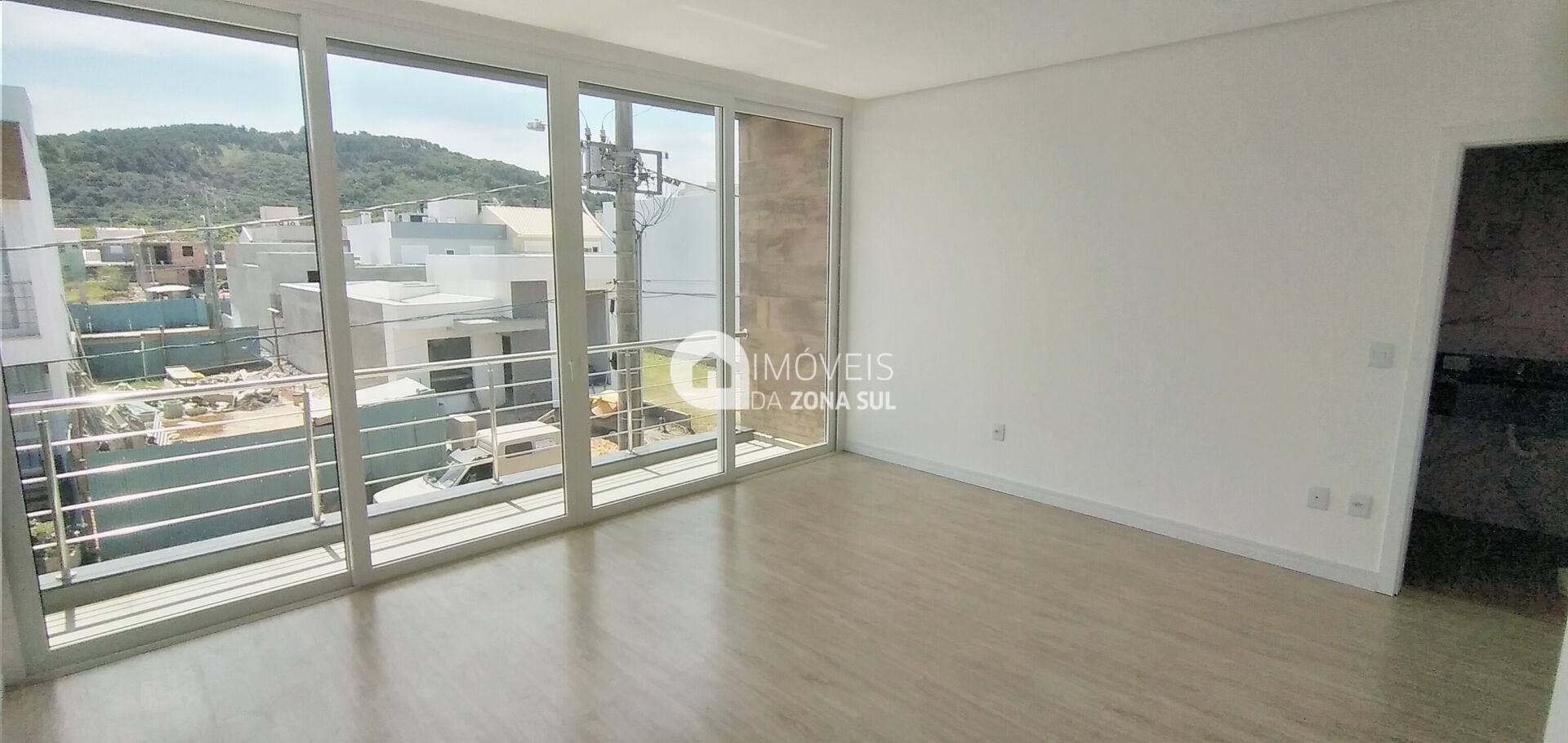 Casa para Vender com 2 vagas de garagem com 3 quartos 3 banheiros 3 suítes no bairro Aberta dos Morros em Porto Alegre/RS
