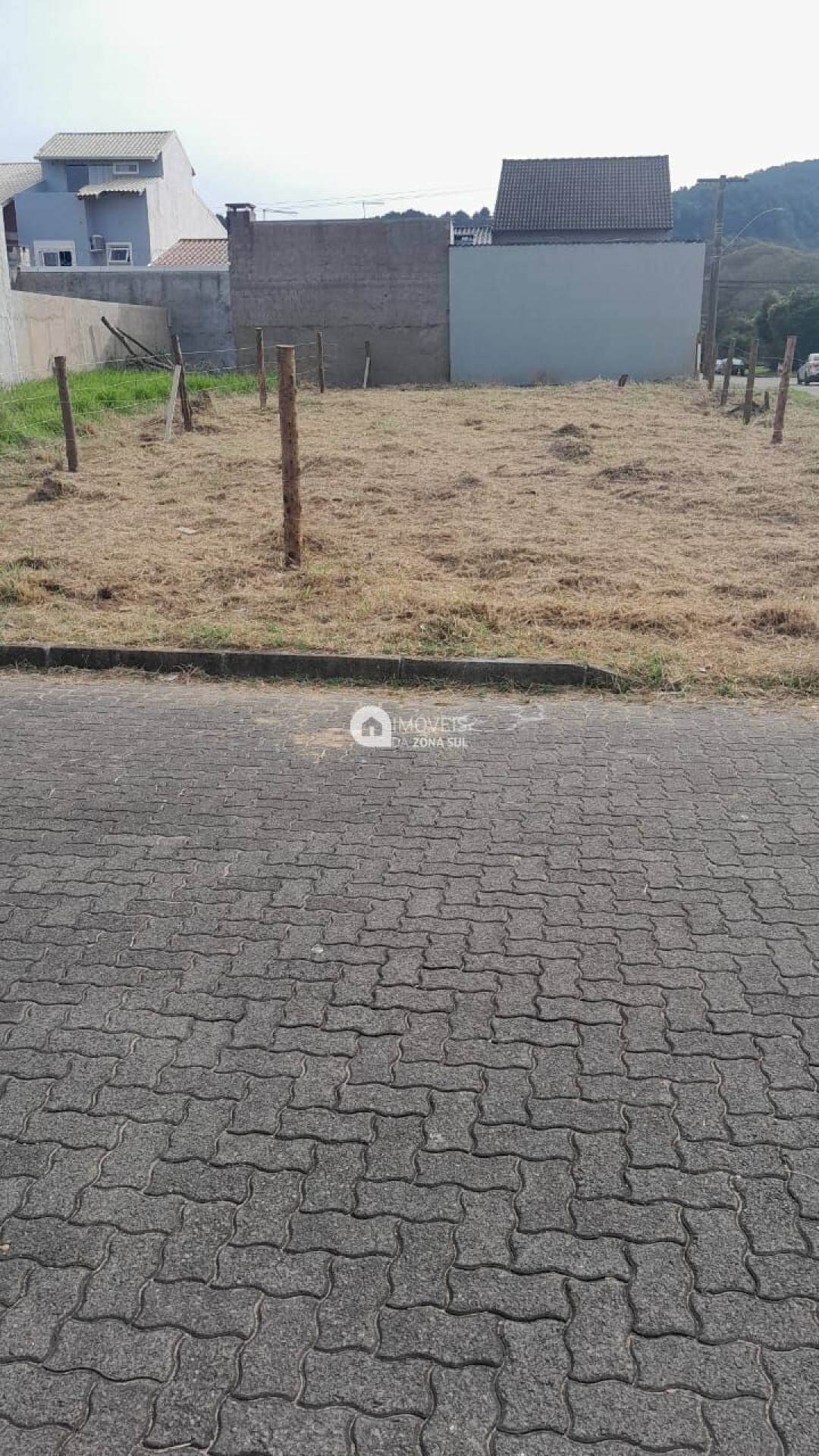 Terreno para Vender no bairro Aberta dos Morros em Porto Alegre/RS