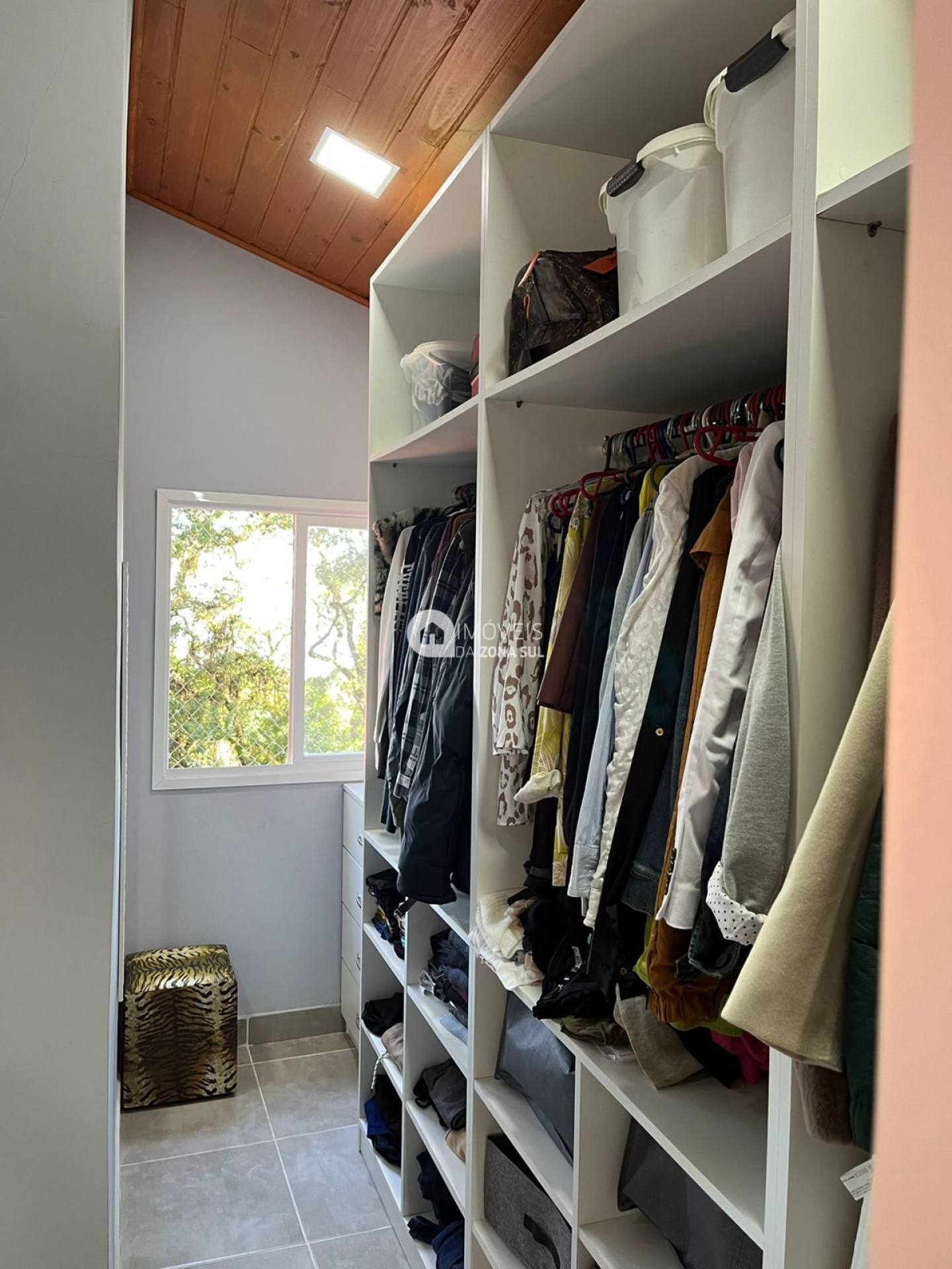 Lindíssima Casa Mista em Belém Novo