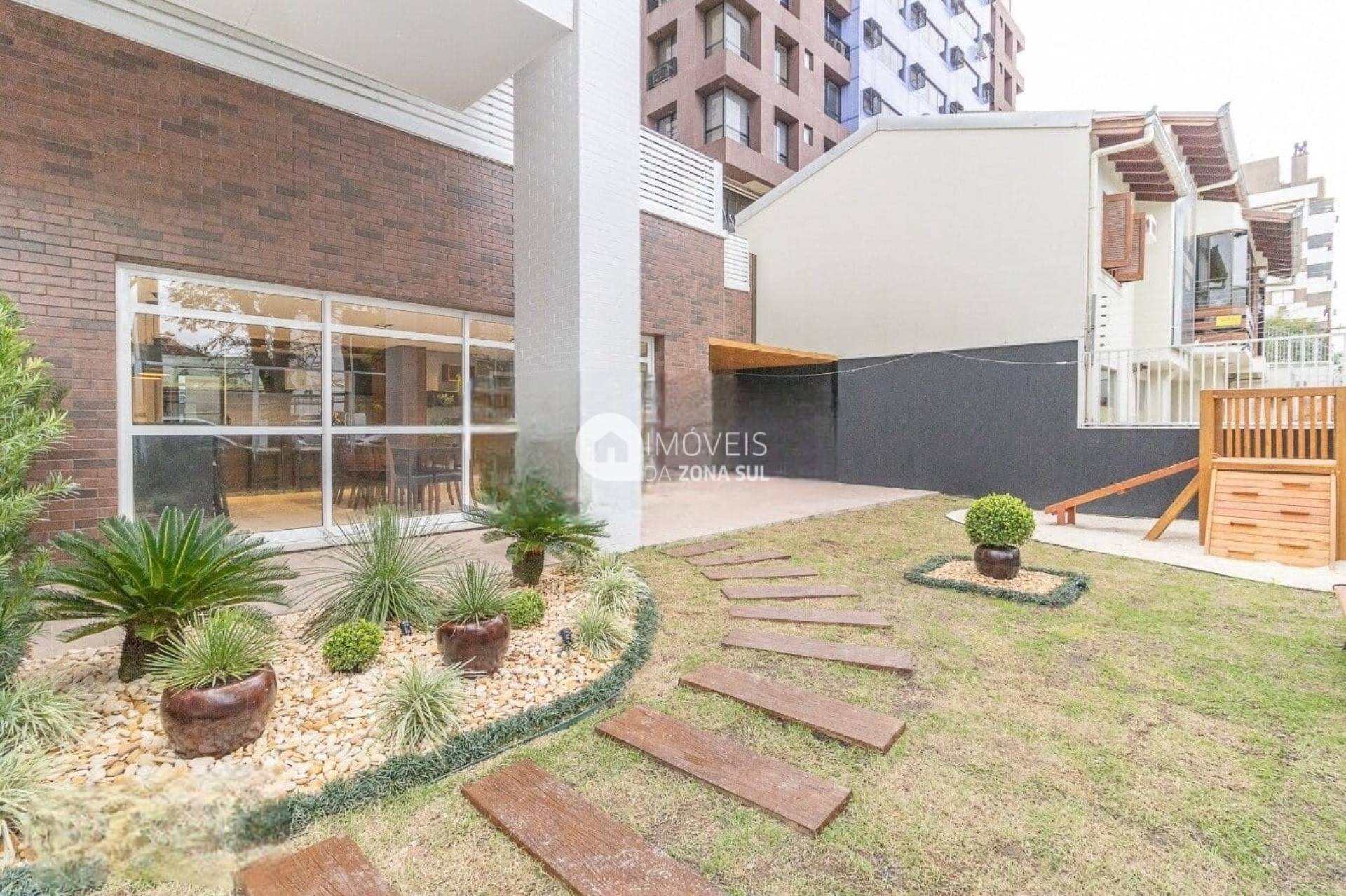 Apartamento para Vender com 2 vagas de garagem com 3 quartos 2 banheiros 1 suíte no bairro Menino Deus em Porto Alegre/RS