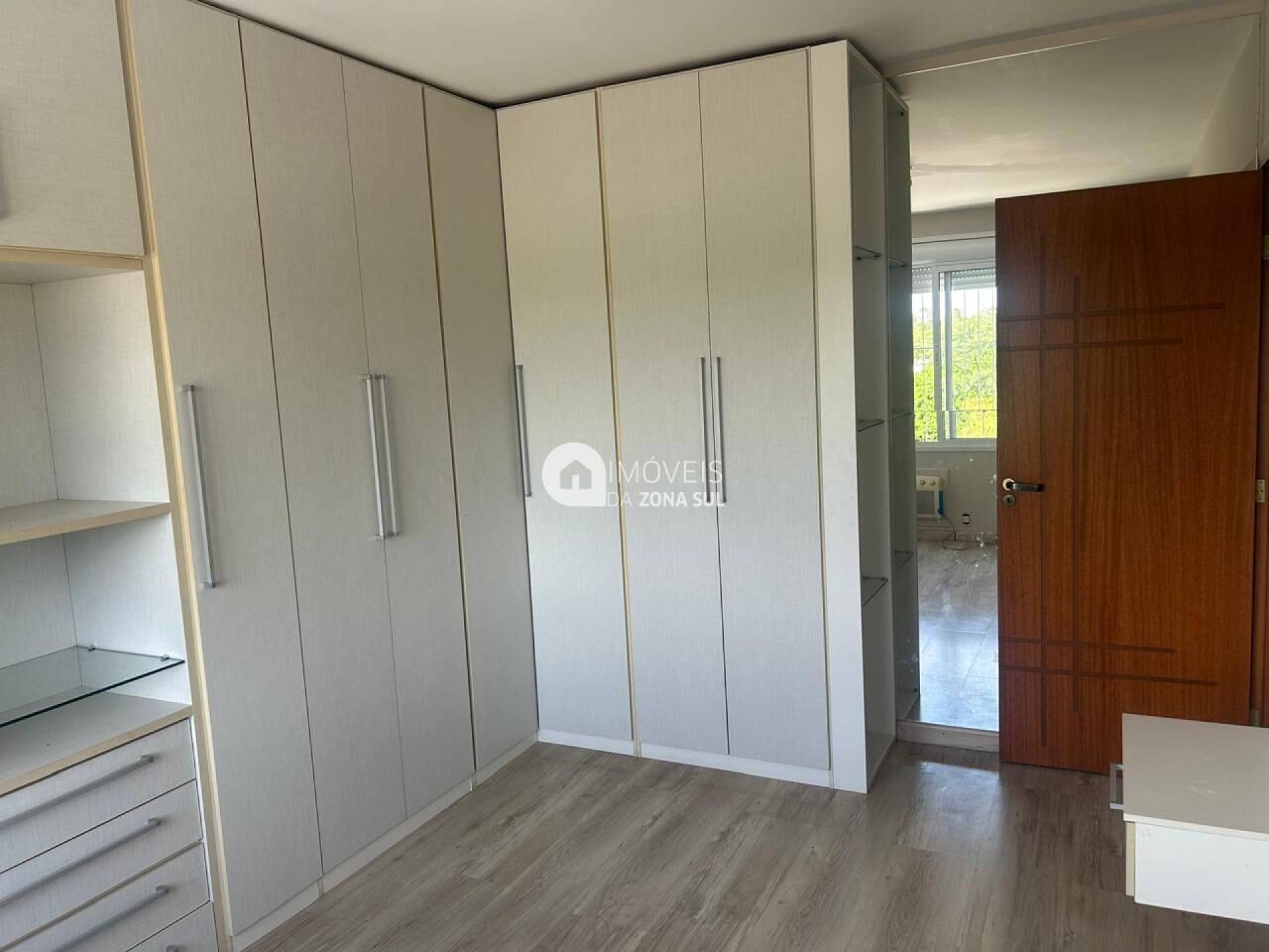 Ótimo apartamento de 2 Dormitórios próximo ao Barra Shopping