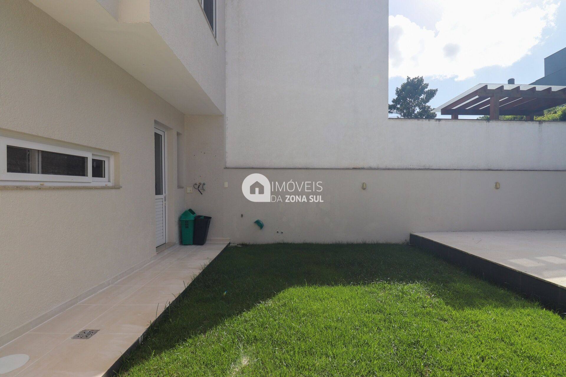 Casa Alto Padrão no Condomínio Altos do Lagos
