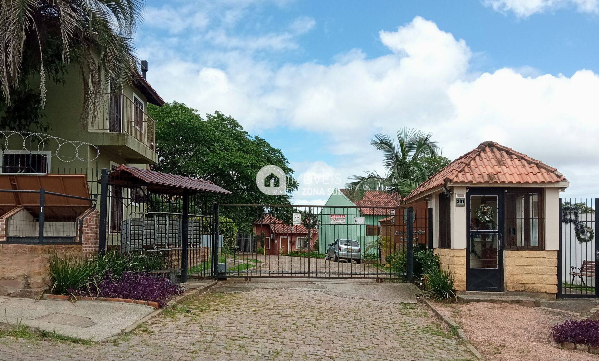 Ótimo Sobrado de 260m² em condomínio Fechado no Bairro Belém Velho