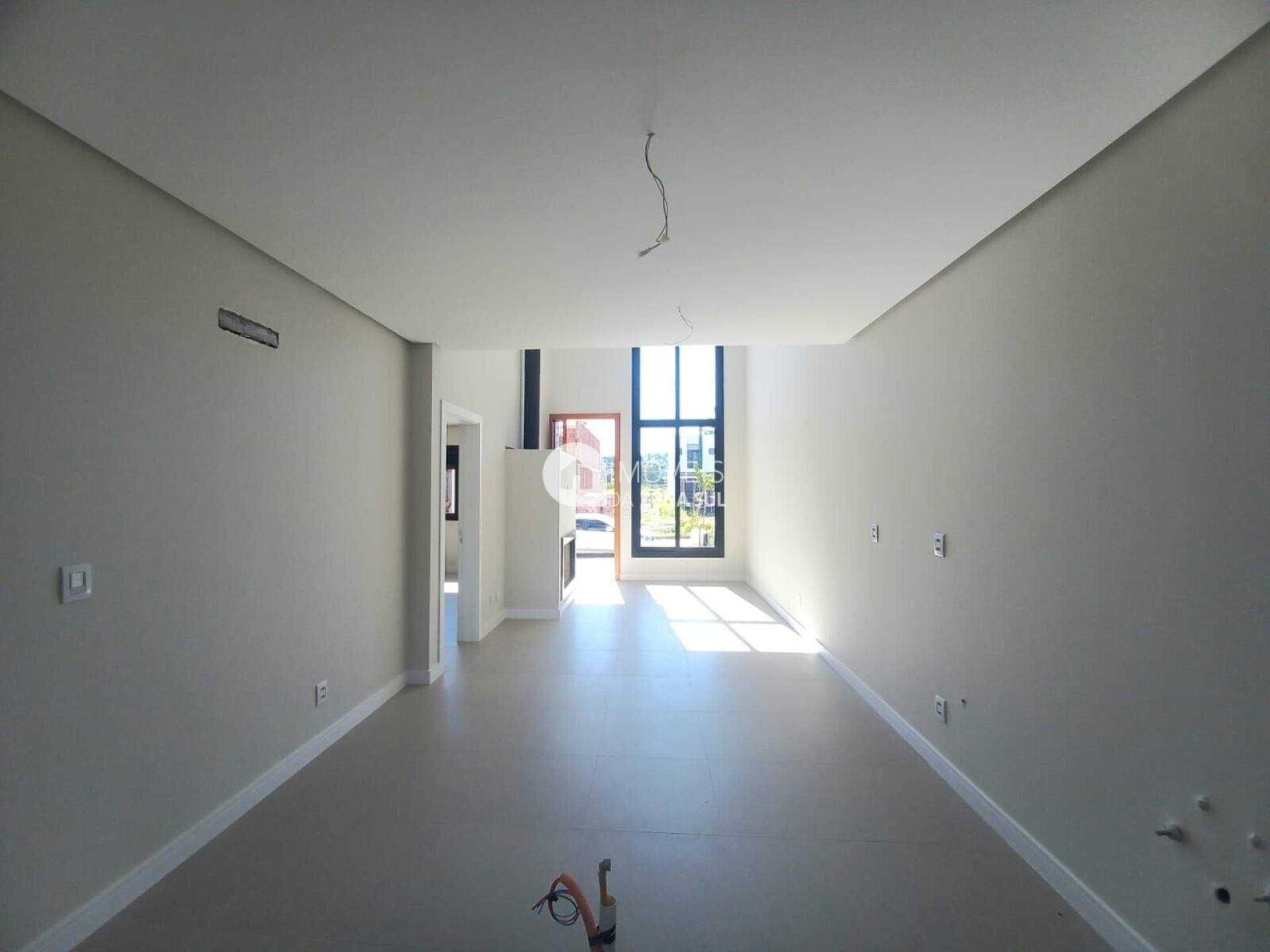 Casa para Vender com 2 vagas de garagem com 3 quartos 2 banheiros 1 suíte no bairro Hípica em Porto Alegre/RS