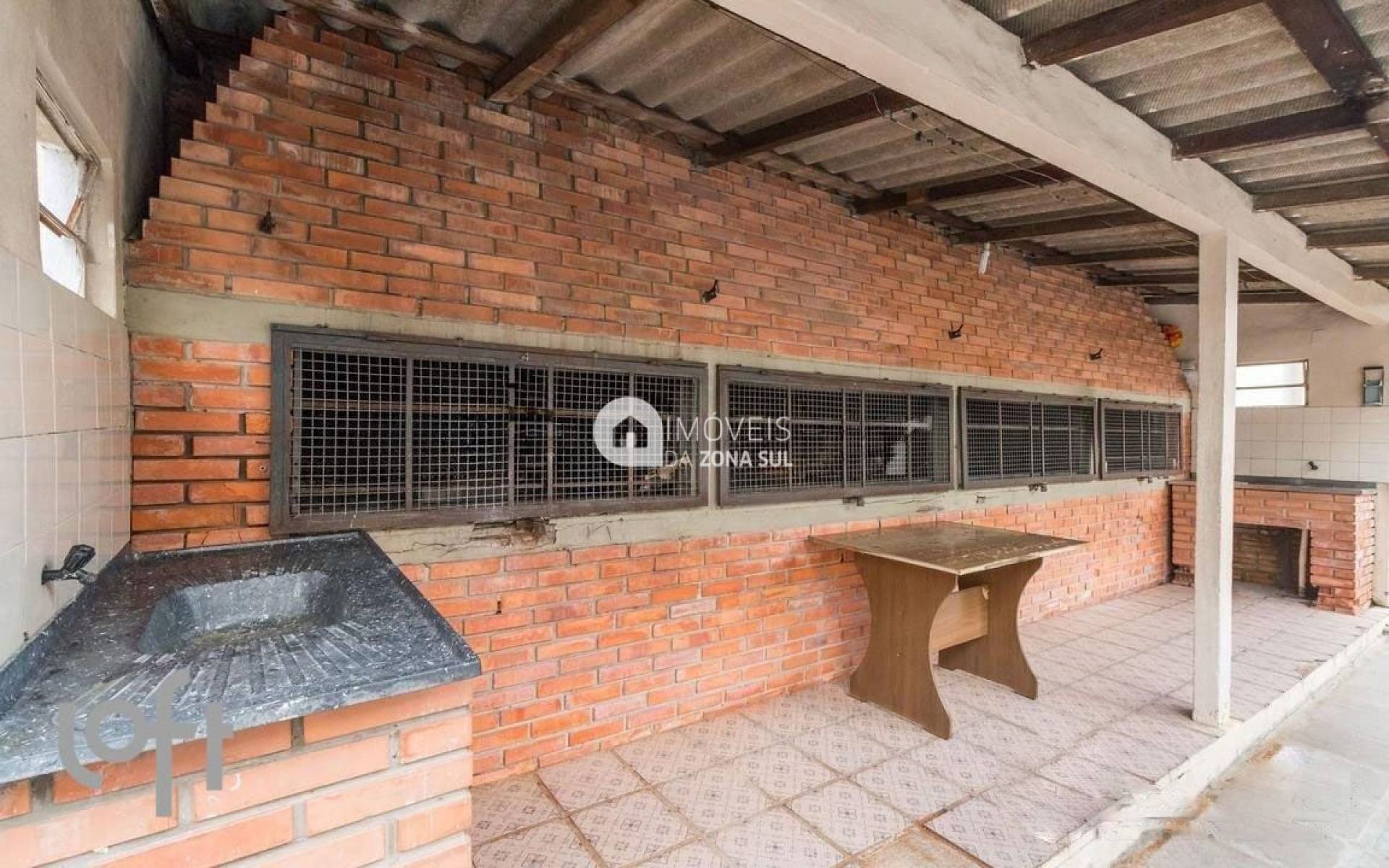 Apartamento para Vender com 1 vaga de garagem com 2 quartos 1 banheiro no bairro Jardim Botânico em Porto Alegre/RS