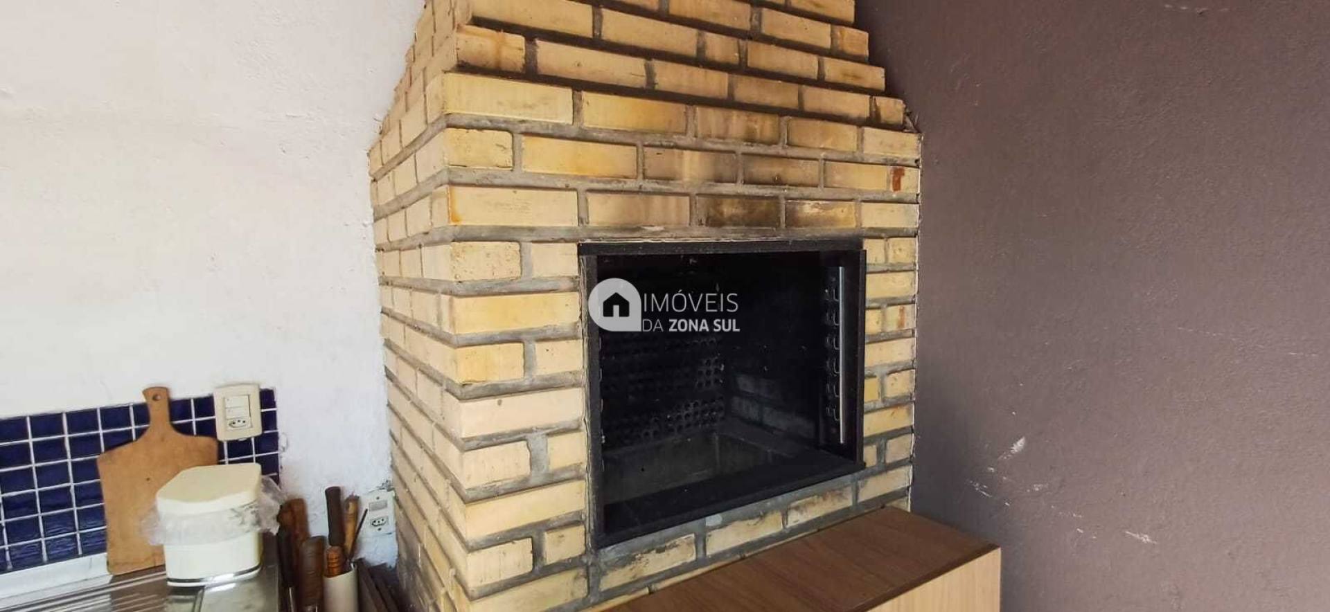 Casa para Vender com 2 vagas de garagem com 2 quartos 2 banheiros no bairro Hípica em Porto Alegre/RS