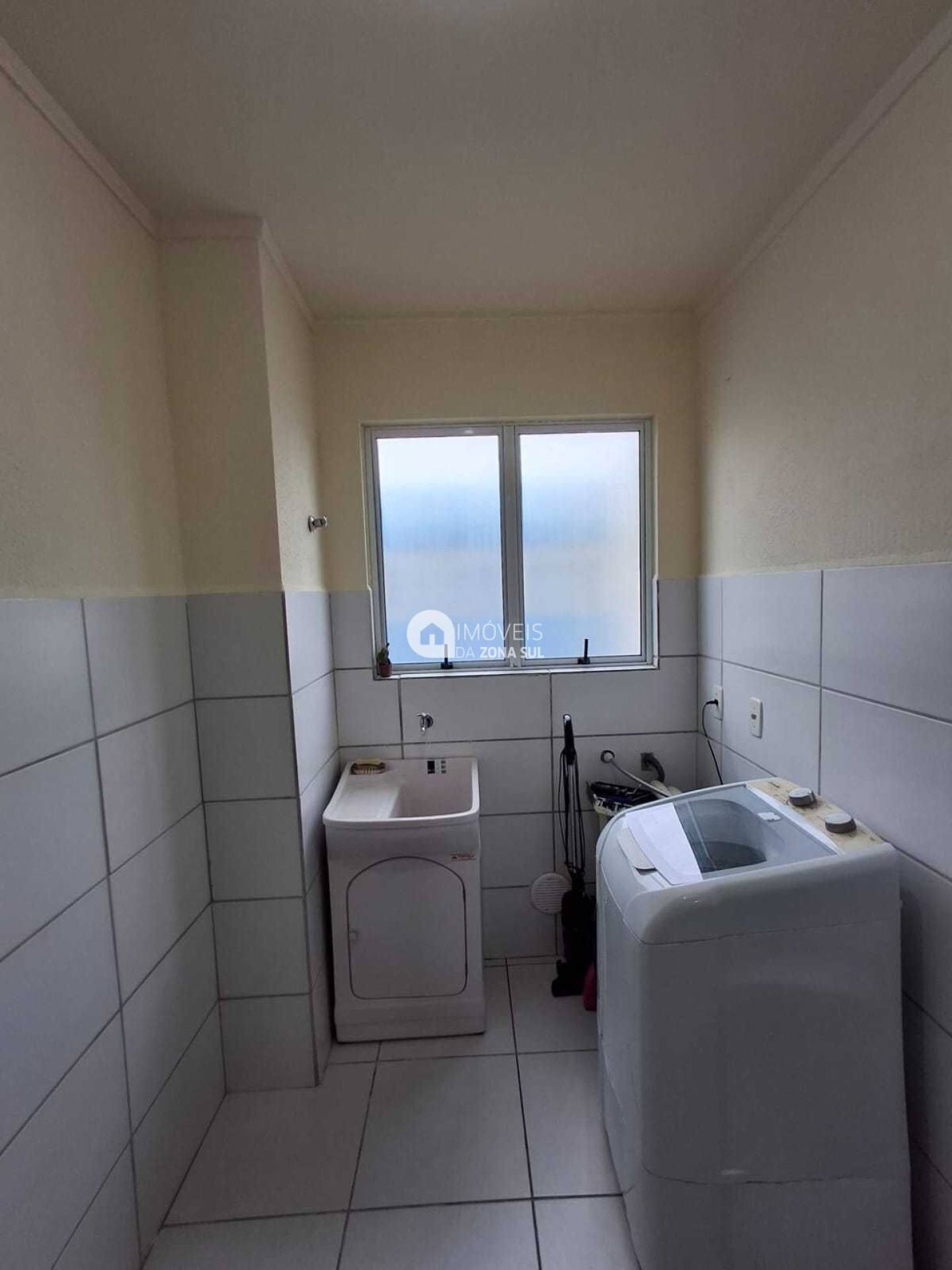 Apartamento no bairro Chapéu do Sol, em Porto Alegre-RS