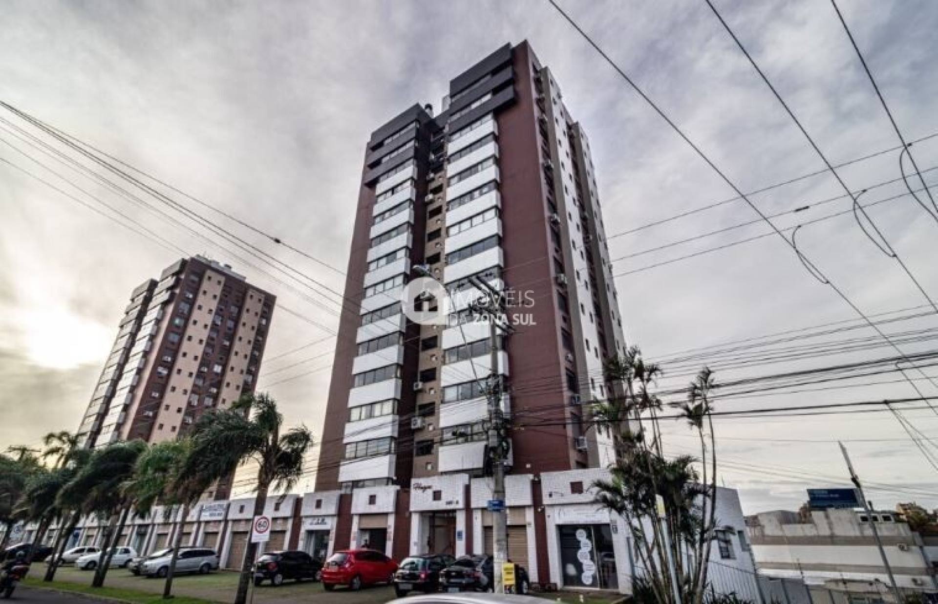 Apartamento para Vender com 2 vagas de garagem com 2 quartos 1 banheiro 1 suíte no bairro Petrópolis em Porto Alegre/RS