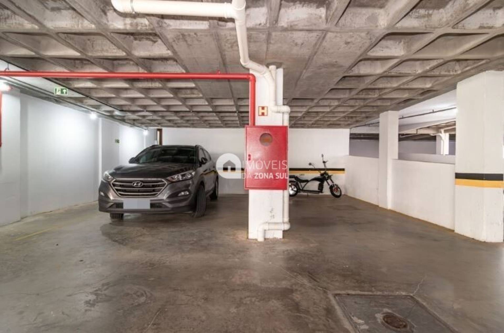 Apartamento para Vender com 2 vagas de garagem com 2 quartos 1 banheiro 1 suíte no bairro Petrópolis em Porto Alegre/RS