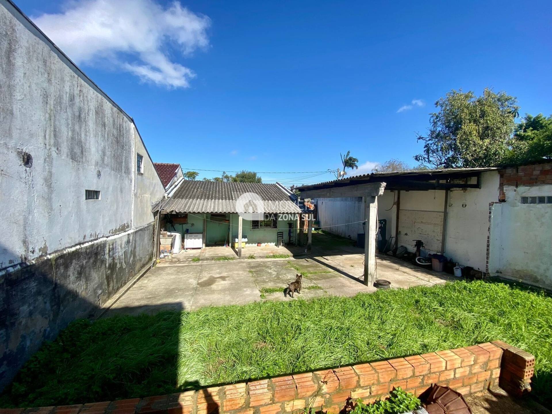 Ótima Casa Térrea de 3 Dormitórios em terreno de 367m²