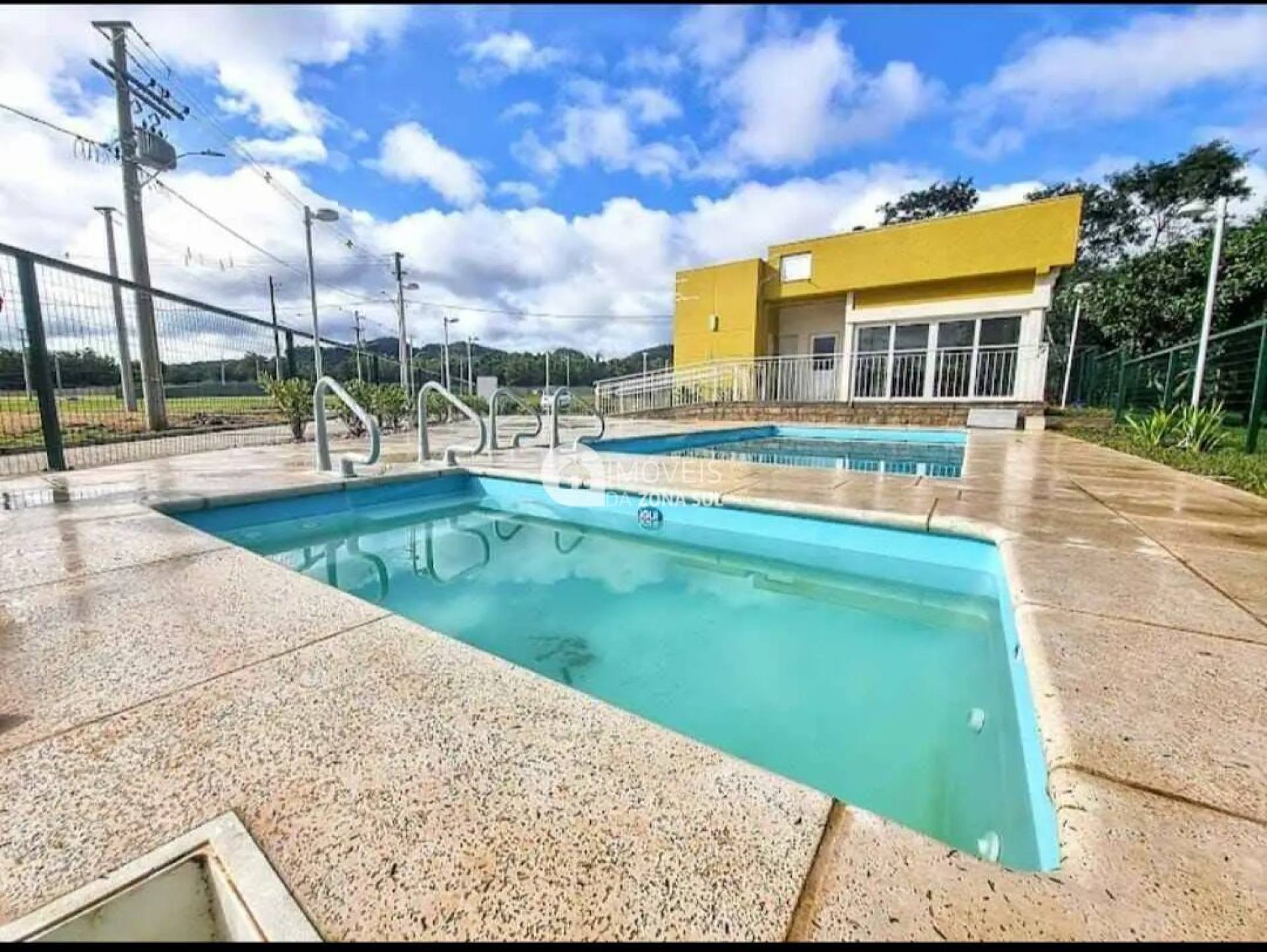 Terreno para Vender no bairro Campo Novo em Porto Alegre/RS