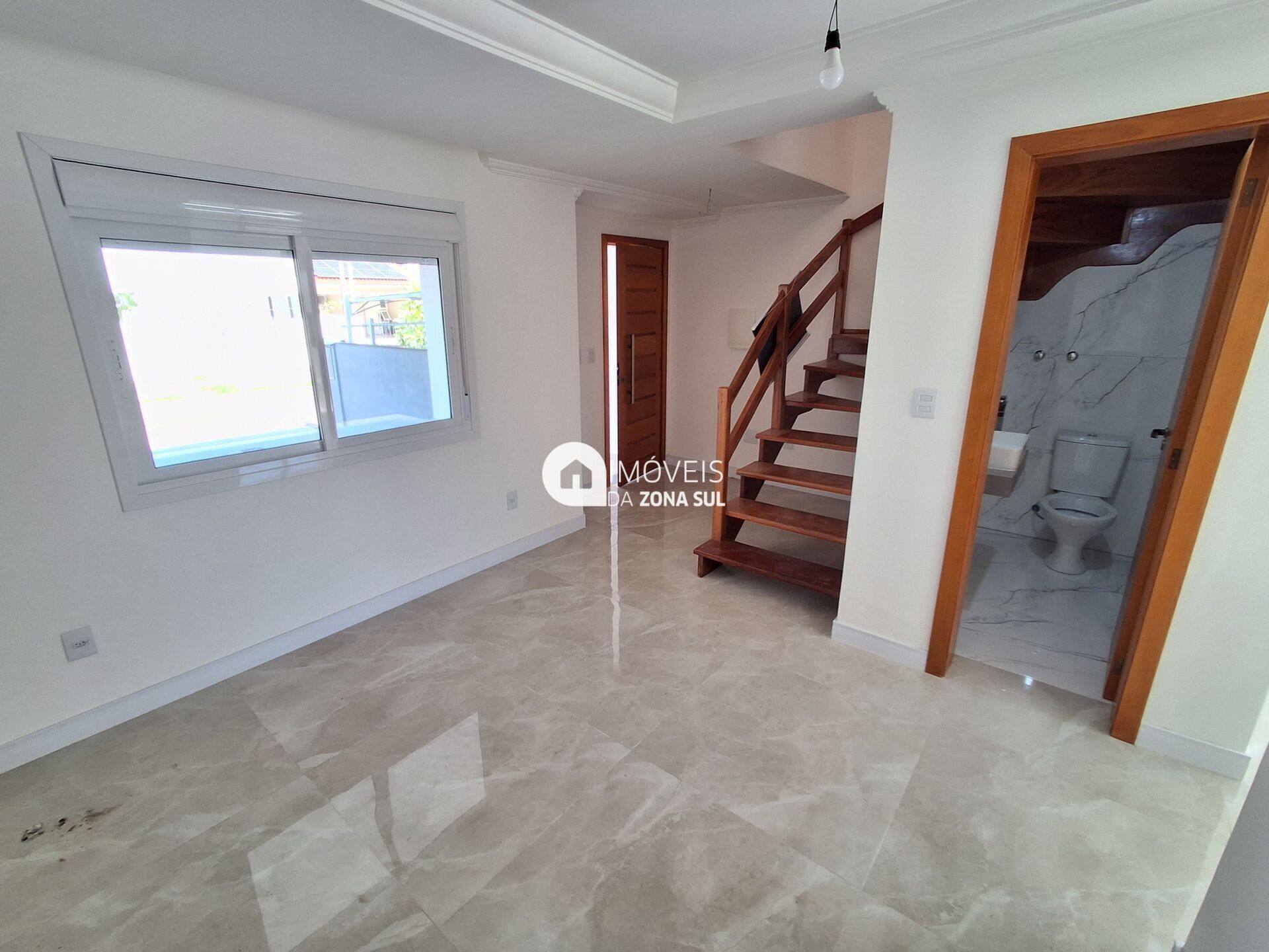 Casa para Vender com 3 quartos 3 banheiros 1 suíte no bairro Hípica em Porto Alegre/RS
